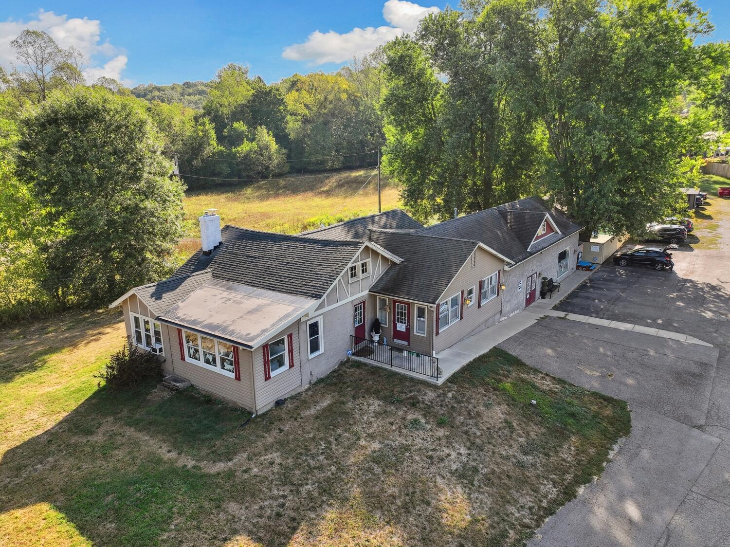 1805 Columbus Road Property Photo 27