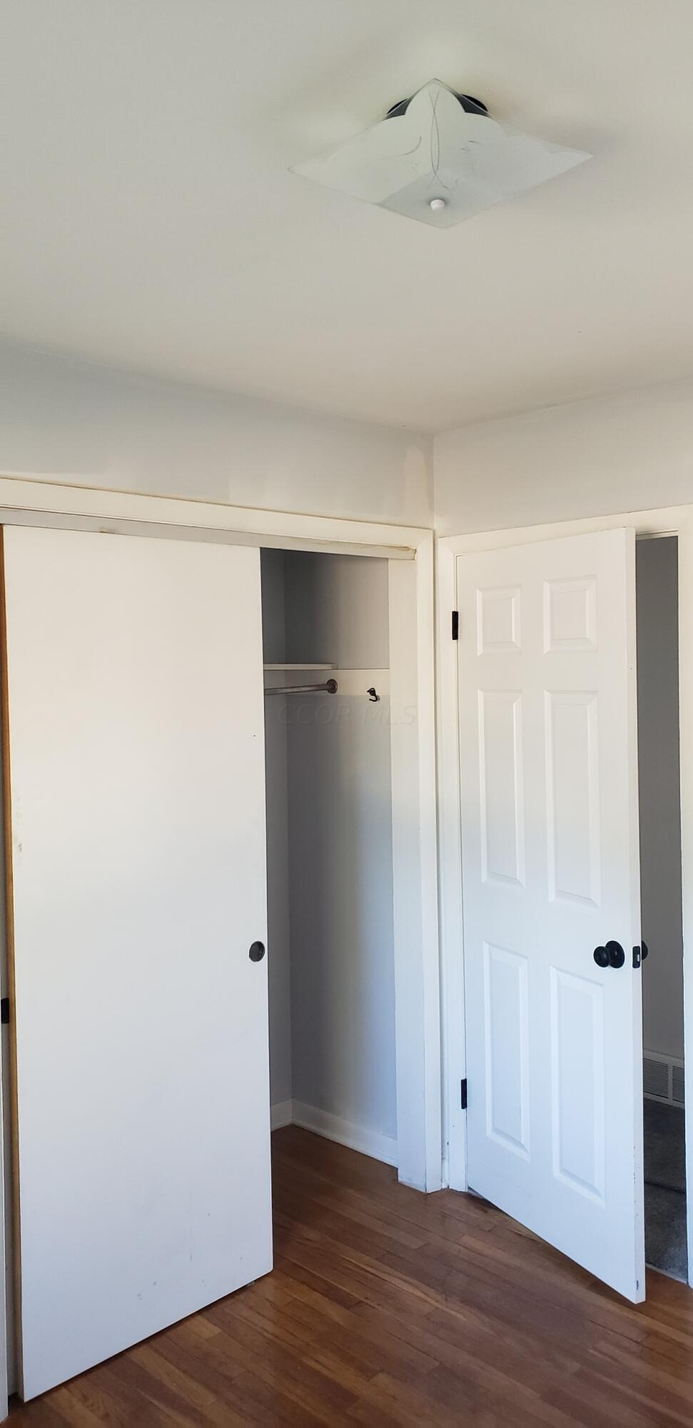 1327 Eldorn Drive Property Photo 8