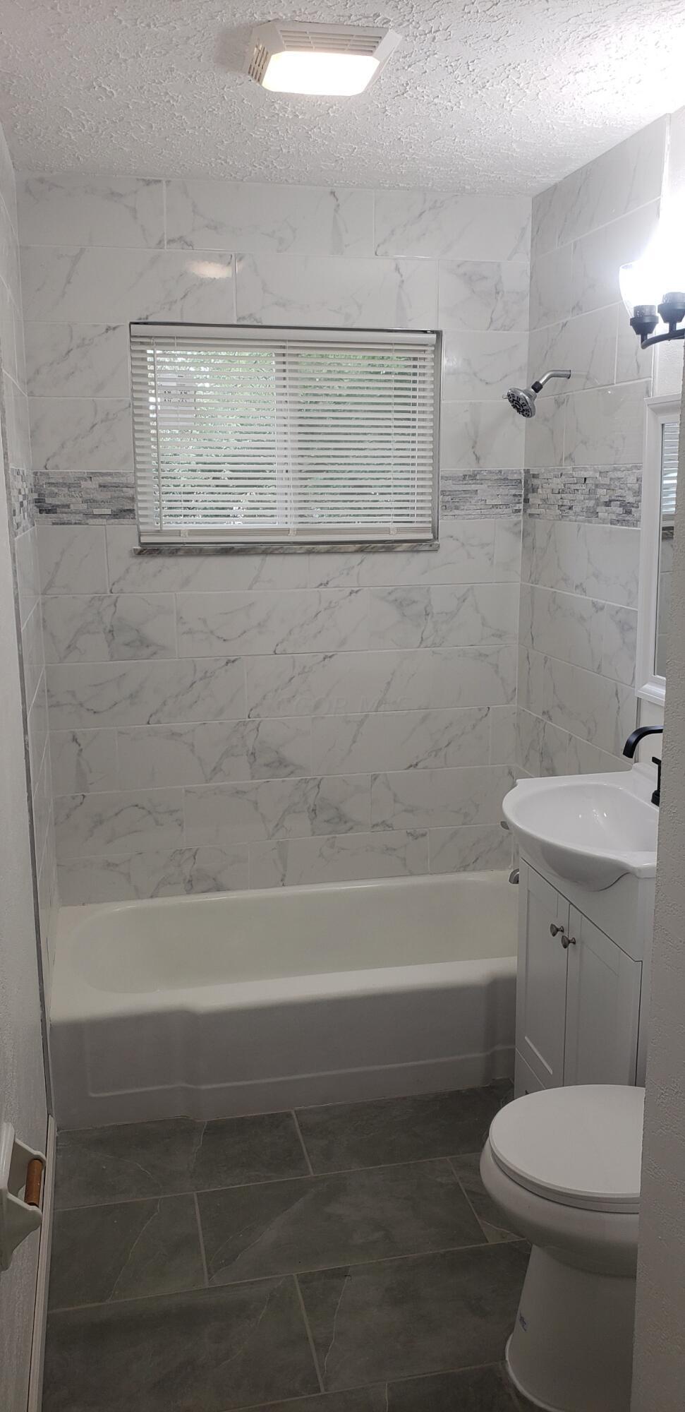 1327 Eldorn Drive Property Photo 12