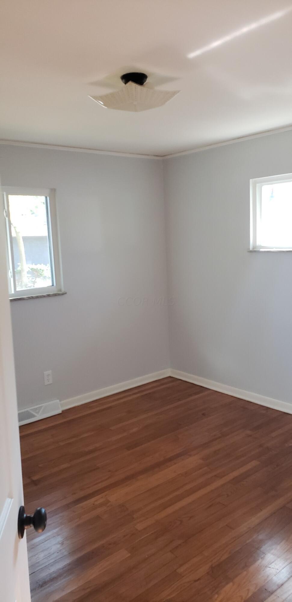 1327 Eldorn Drive Property Photo 15