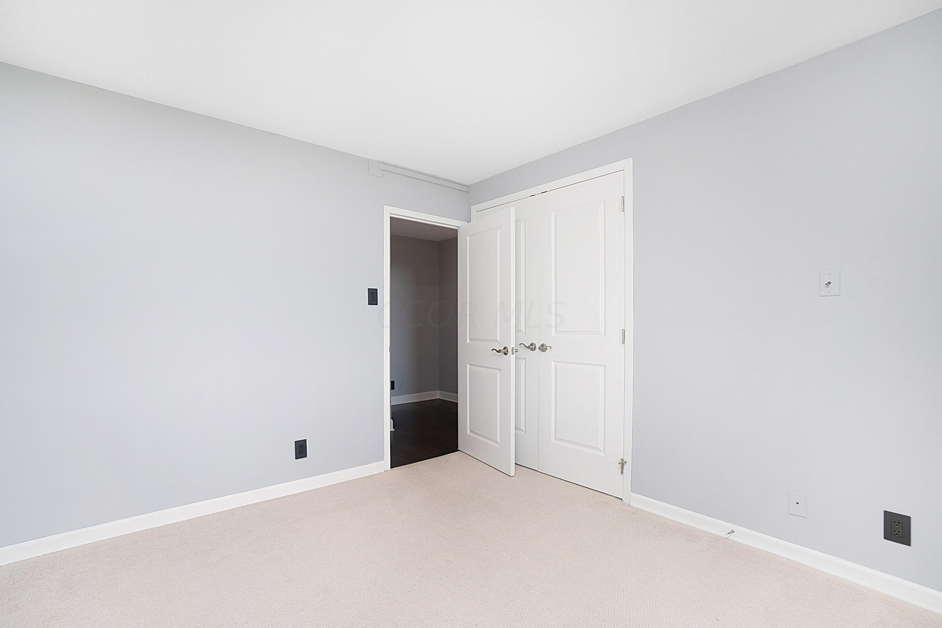 1000 Urlin Avenue, 2017 Property Photo 23