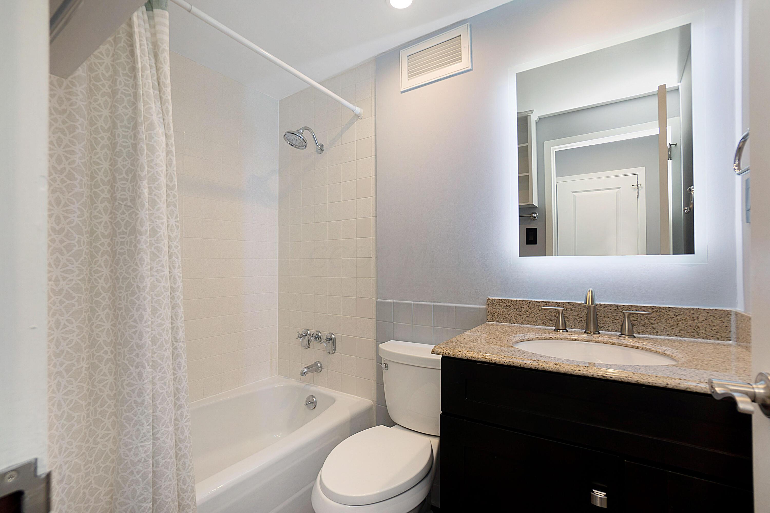 1000 Urlin Avenue, 2017 Property Photo 24