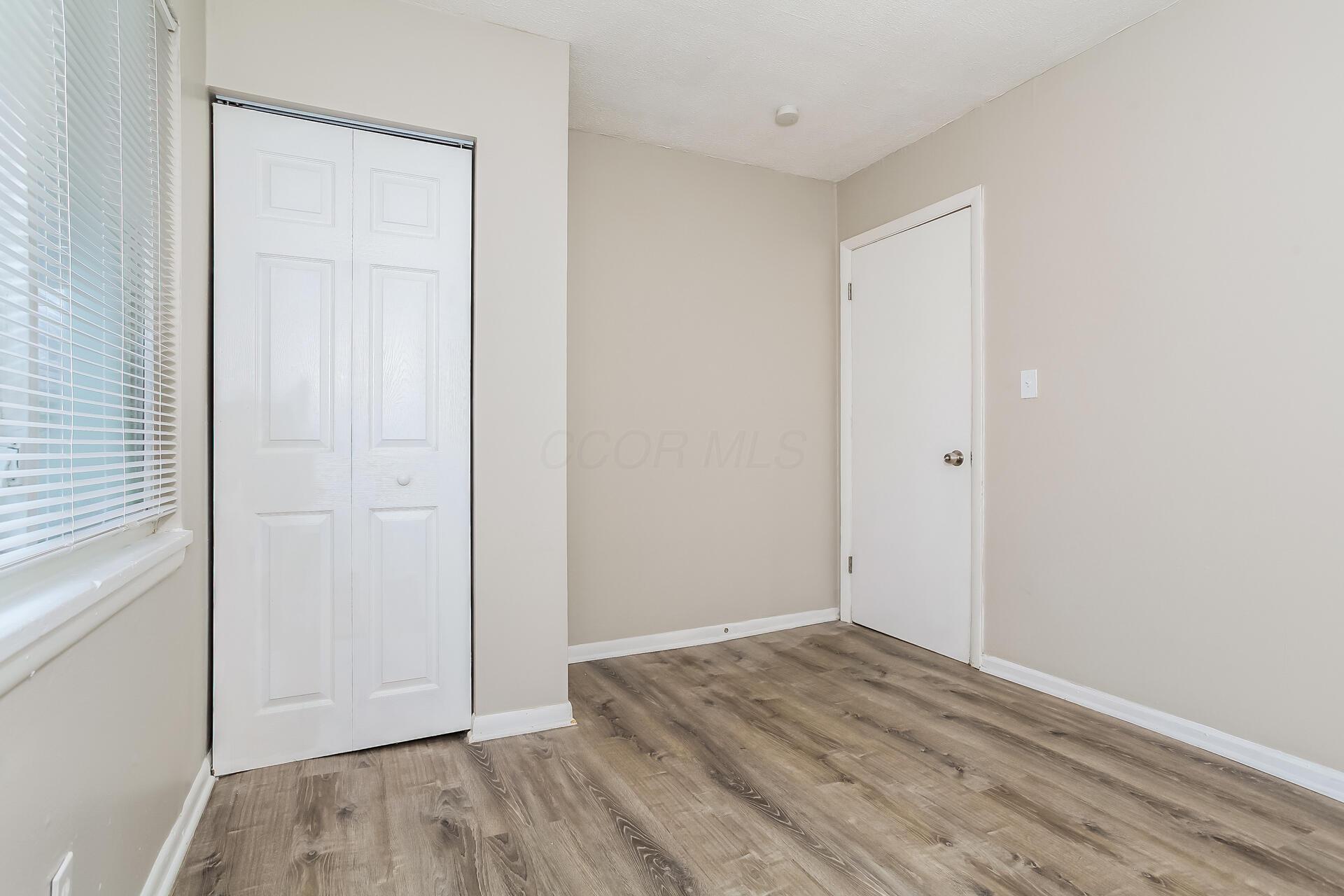 1328 Kent Street Property Photo 7