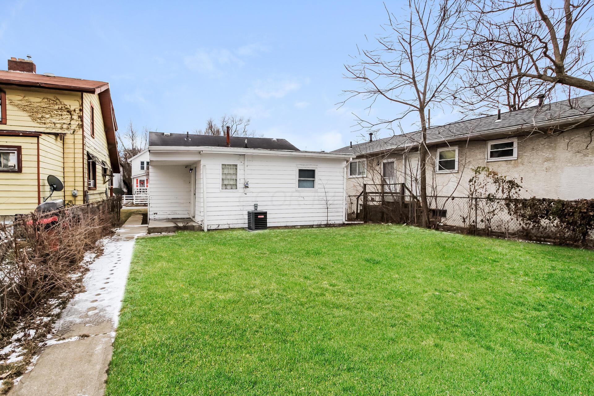 1328 Kent Street Property Photo 15