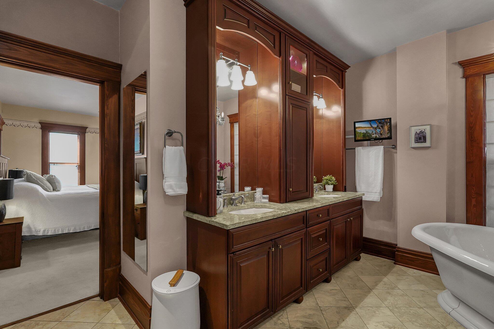 178 Buttles Avenue Property Photo 34