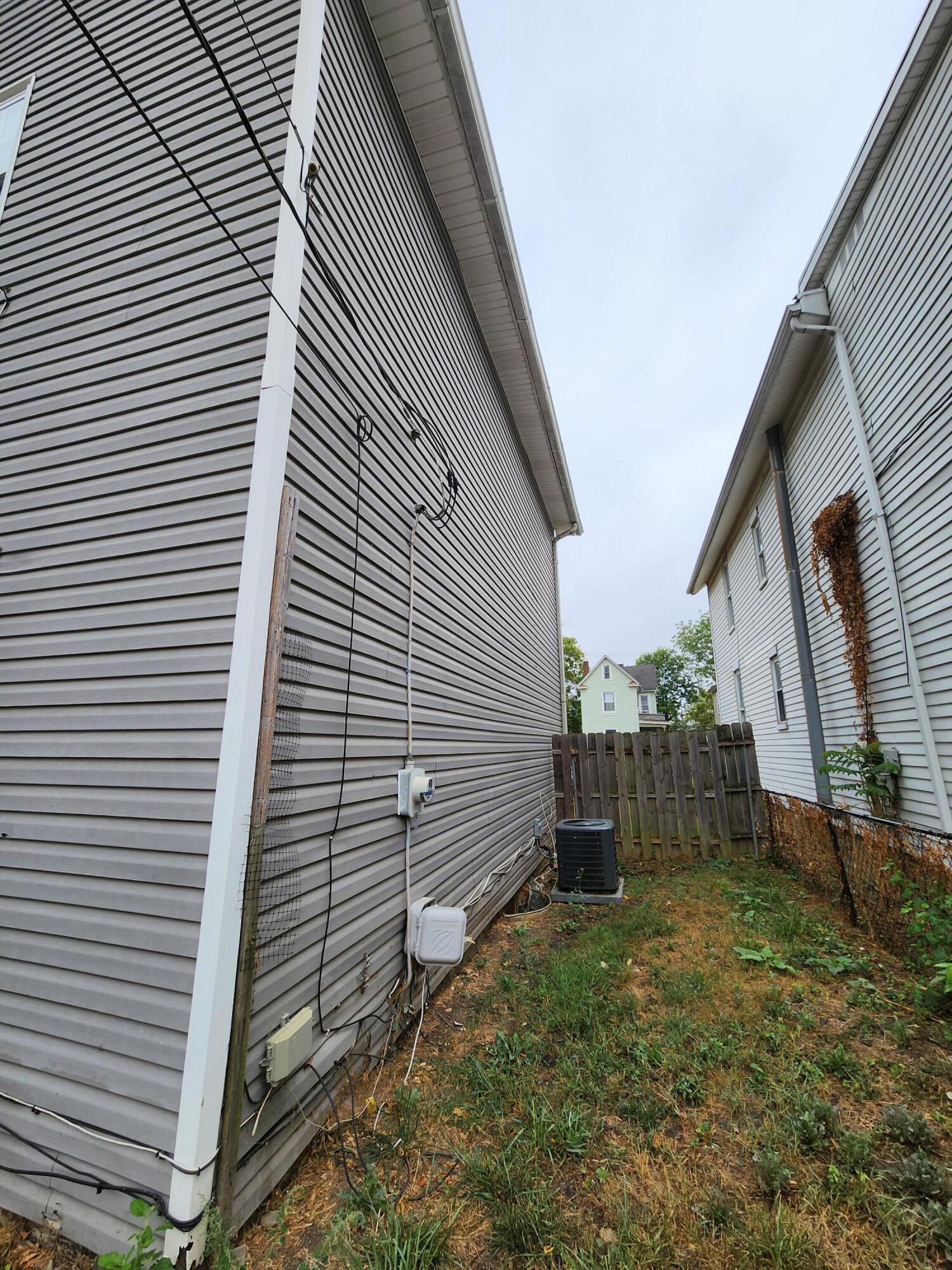 138 S Wheatland Avenue Property Photo 6