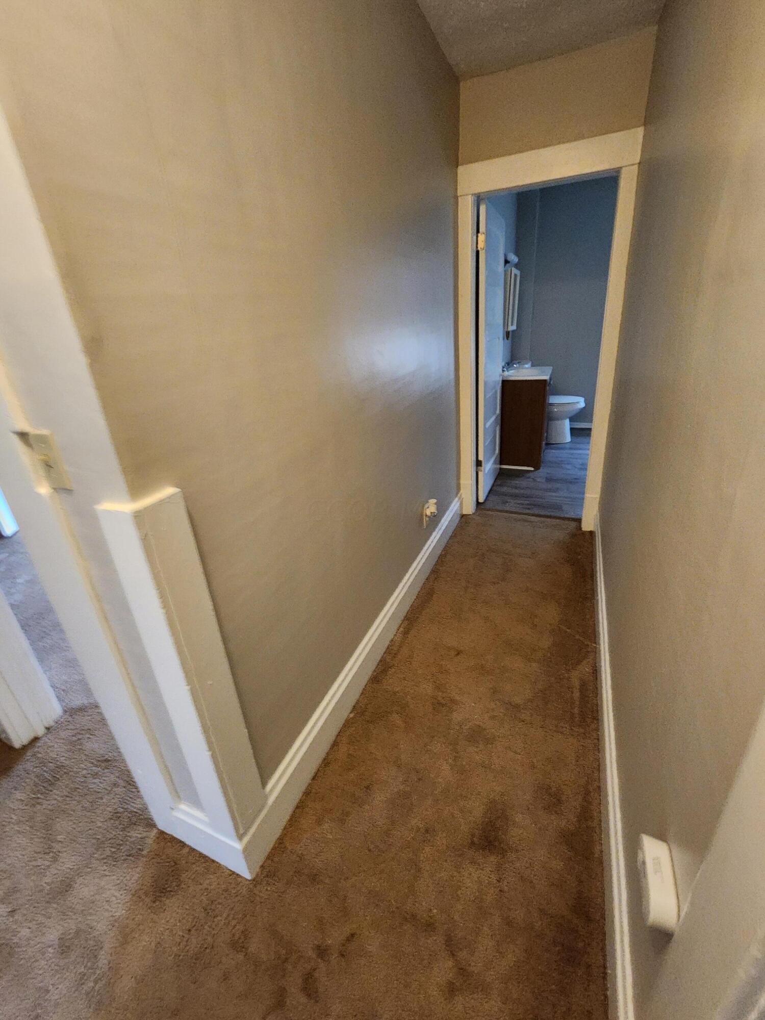 138 S Wheatland Avenue Property Photo 29