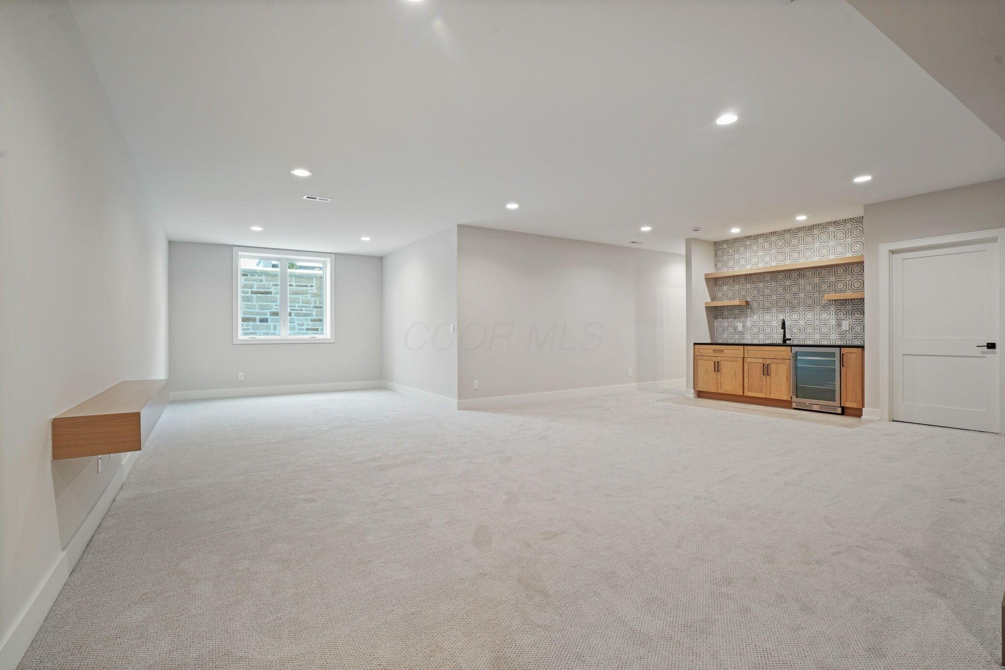 6206 Garden Loop Property Photo 49