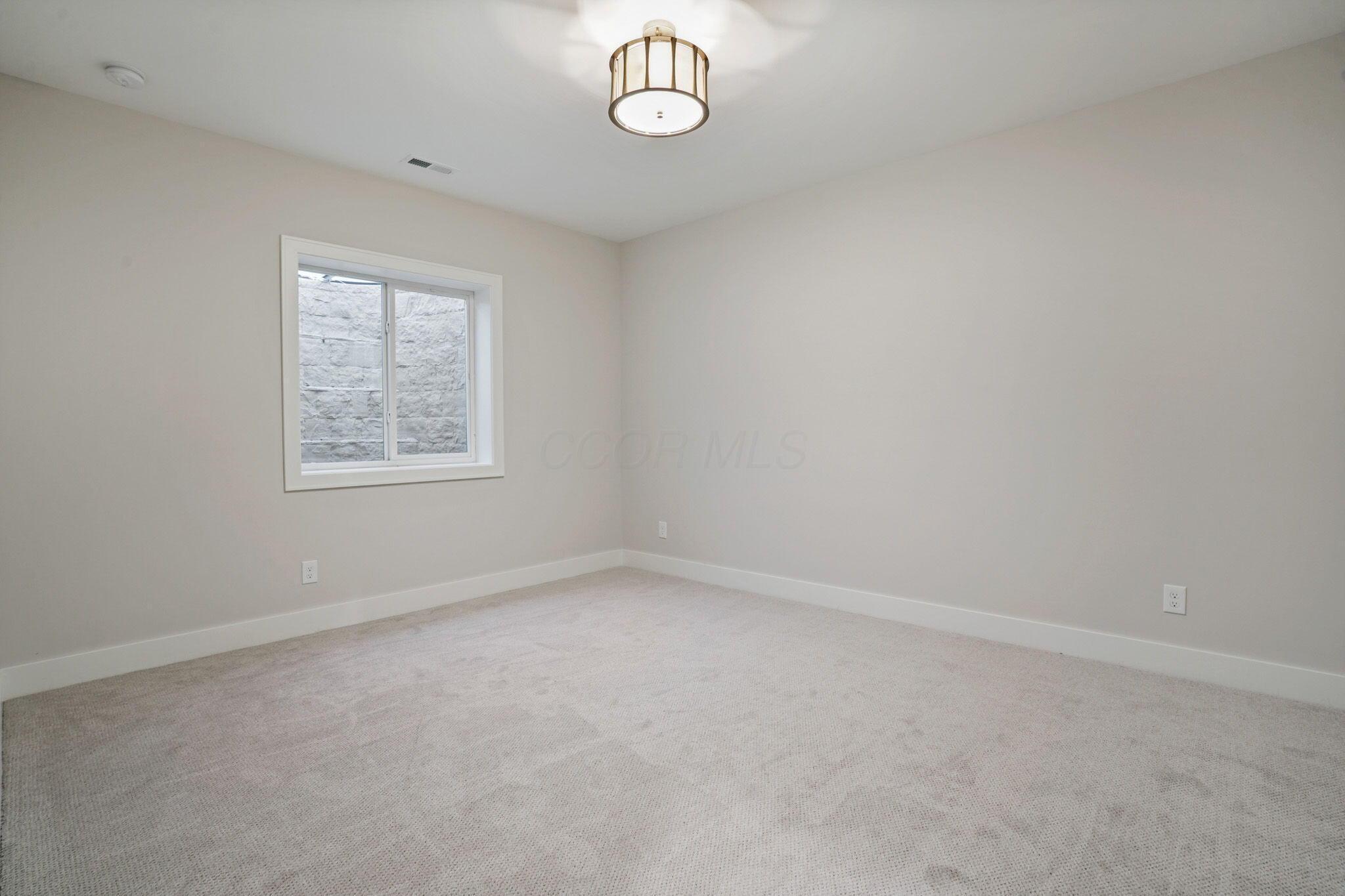 6206 Garden Loop Property Photo 54