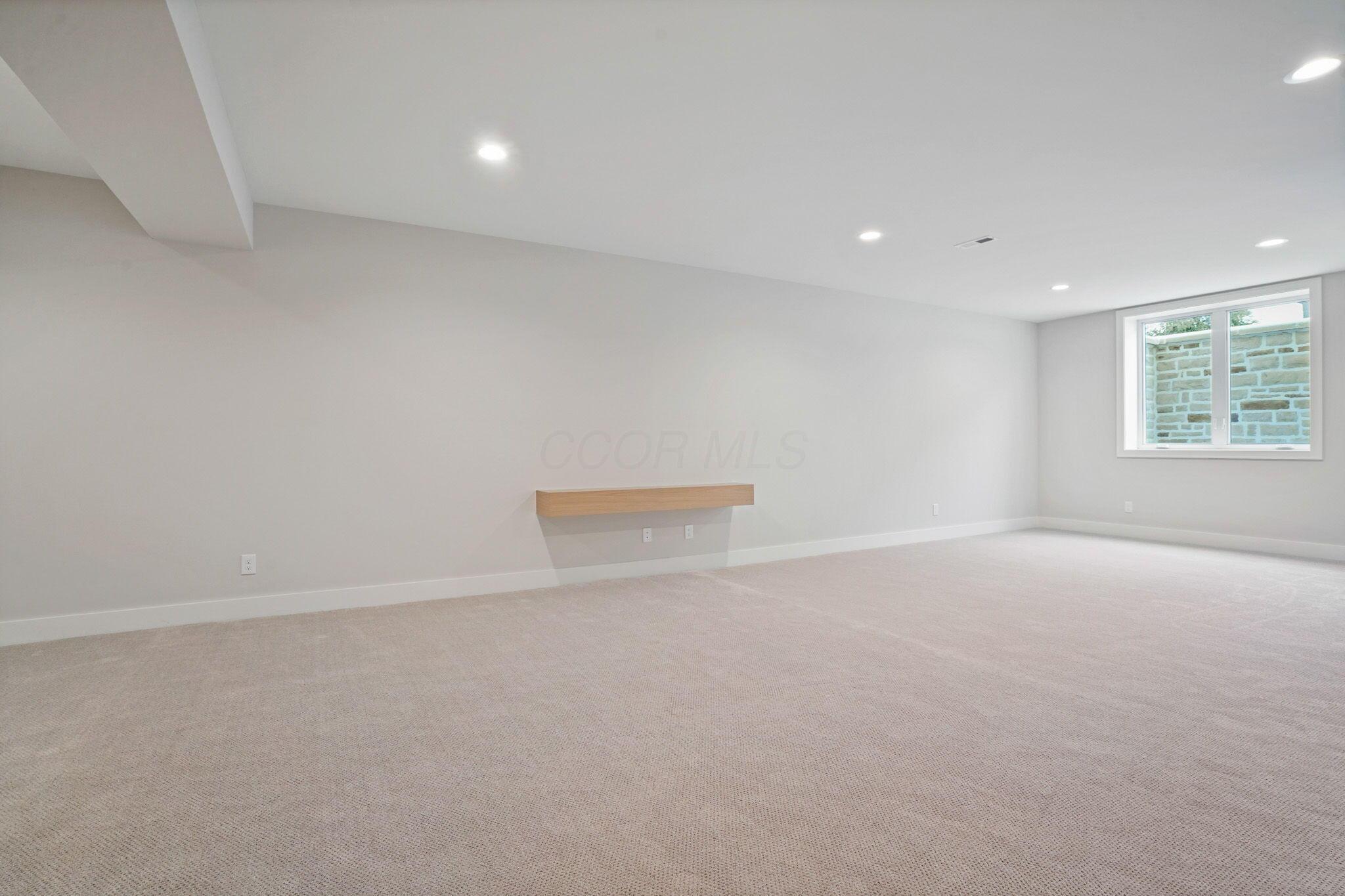 6206 Garden Loop Property Photo 57