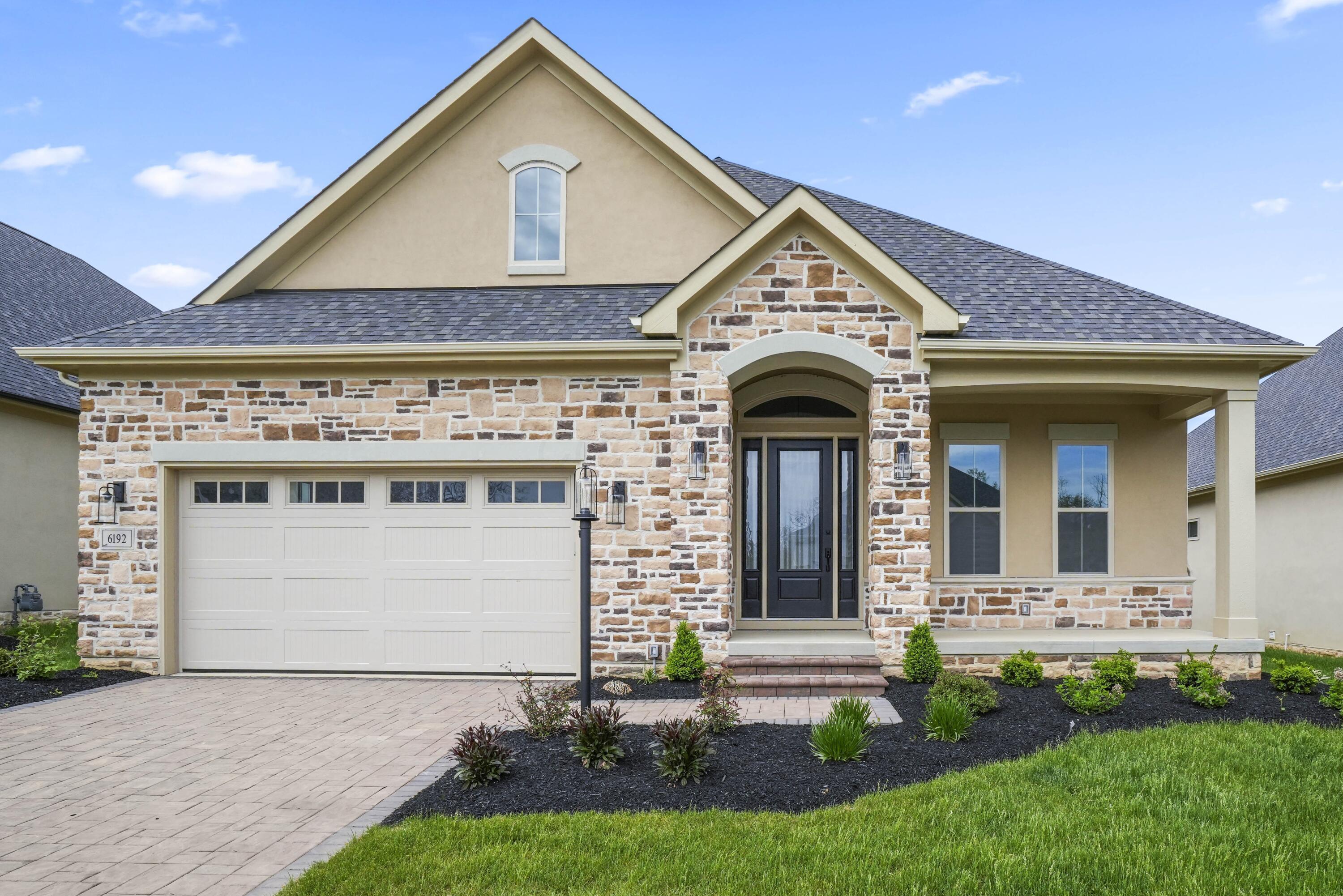 6192 Garden Loop Property Photo 1