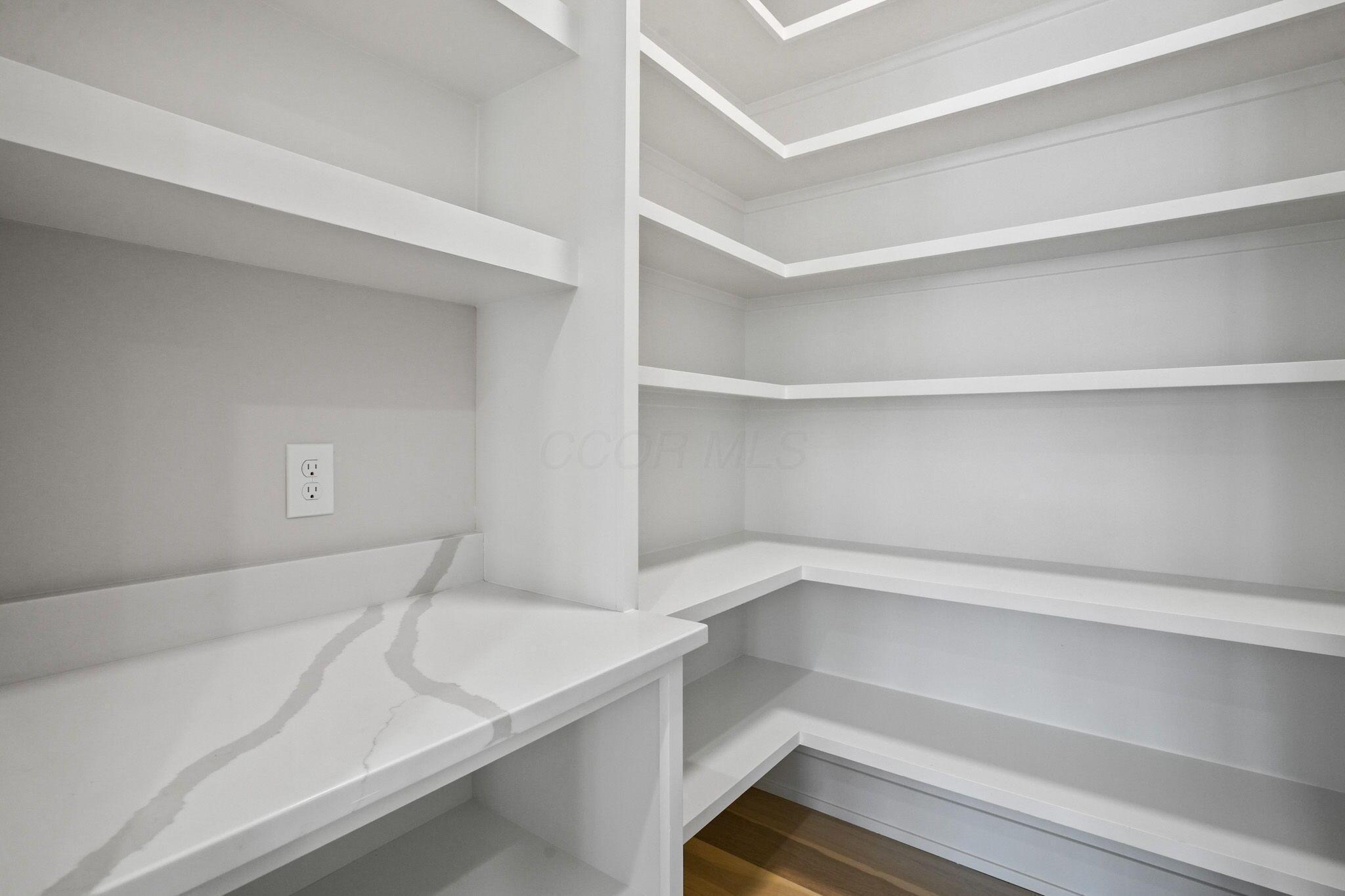 6192 Garden Loop Property Photo 33