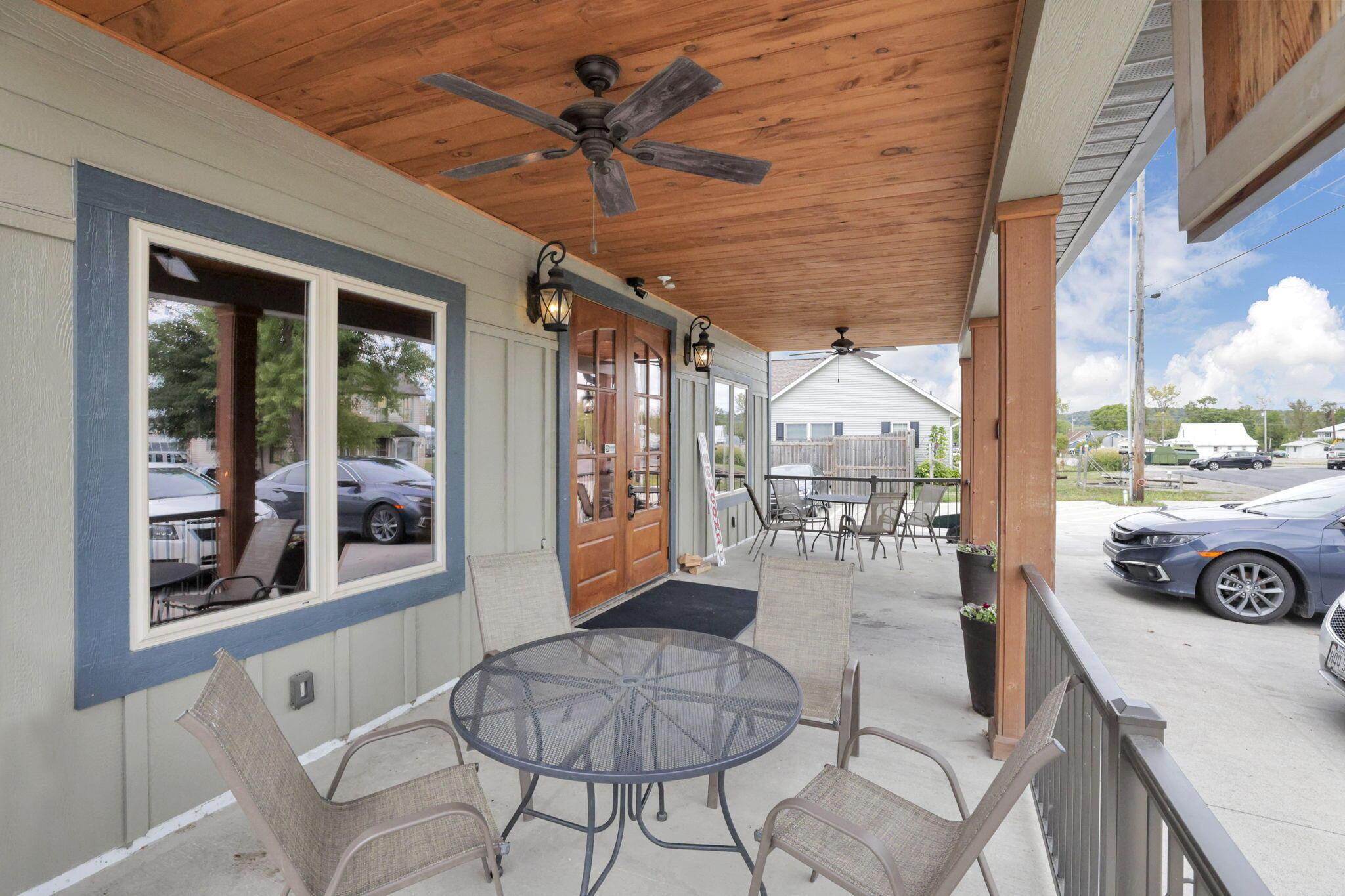 14675 Zion Road Property Photo 5