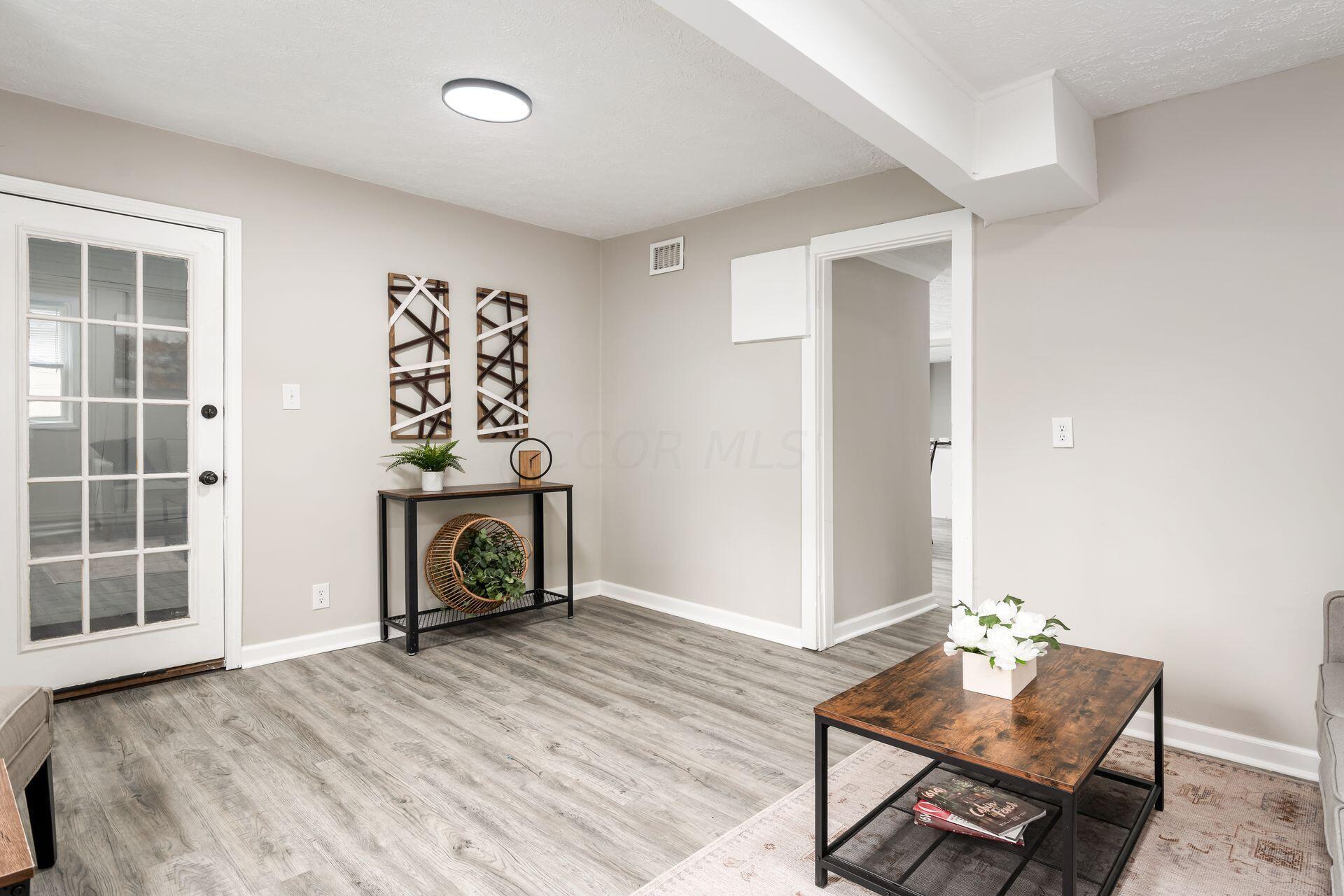 2789 Berrell Avenue Property Photo 9