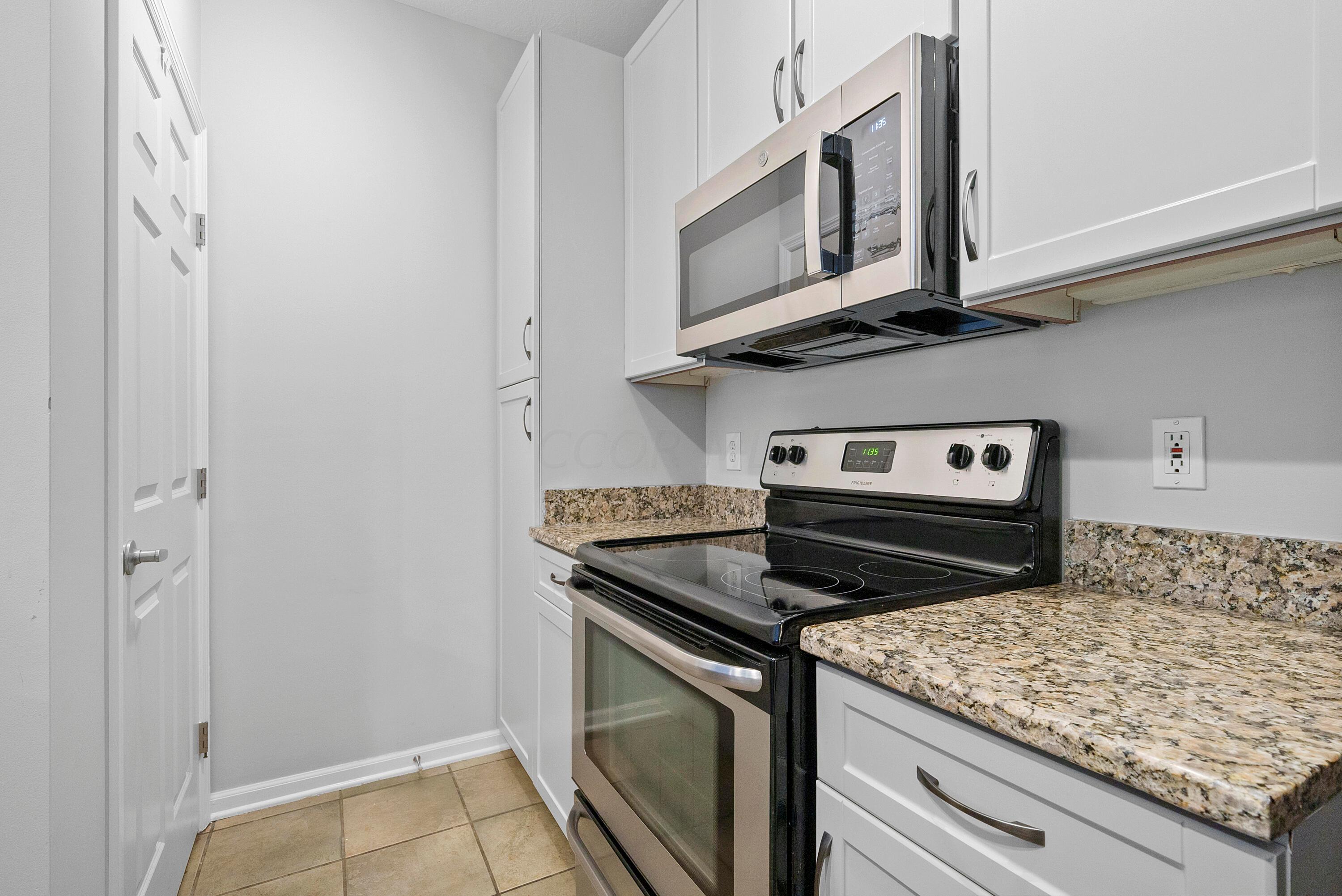 123 E Noble Street, 1 Property Photo 11