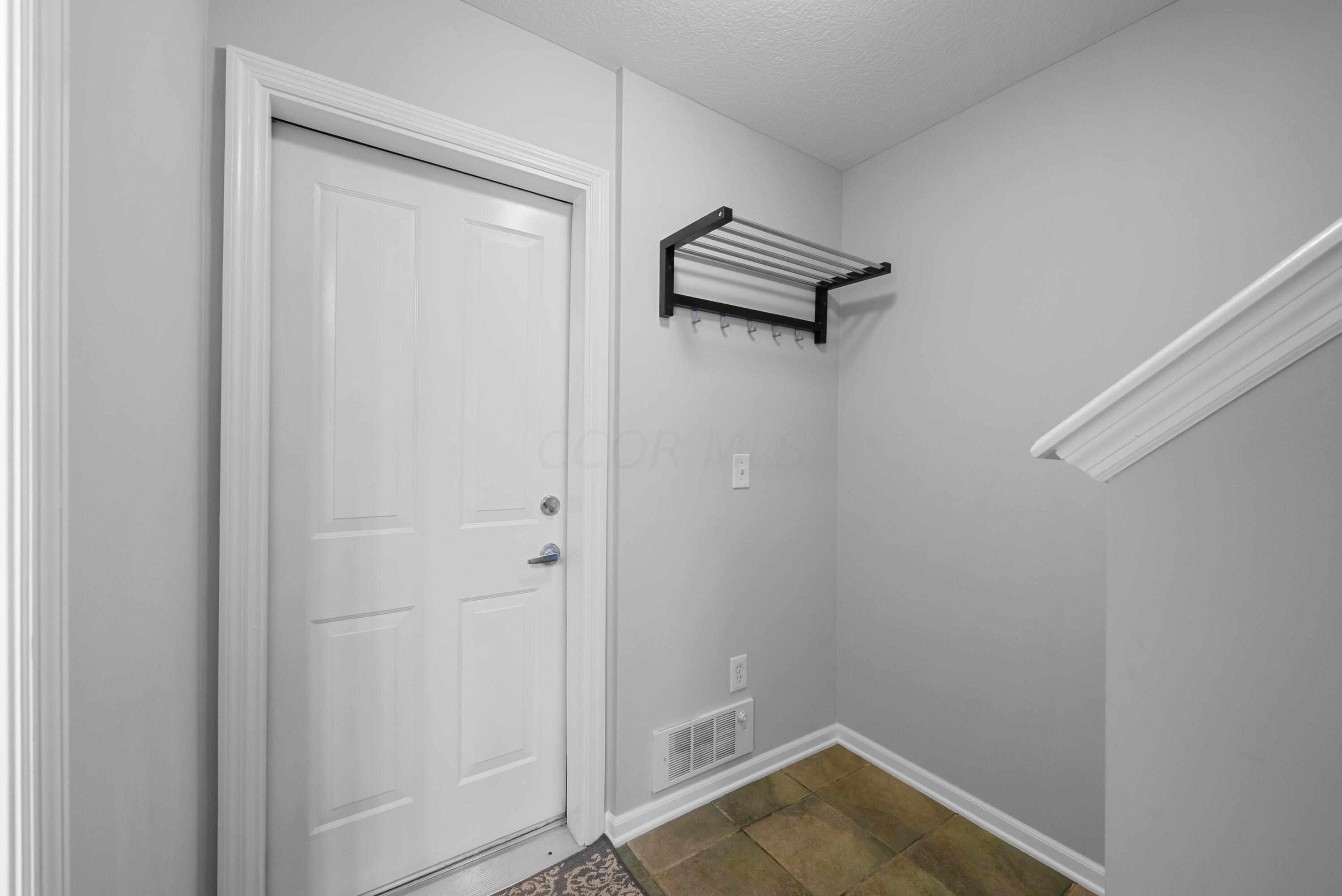 123 E Noble Street, 1 Property Photo 25