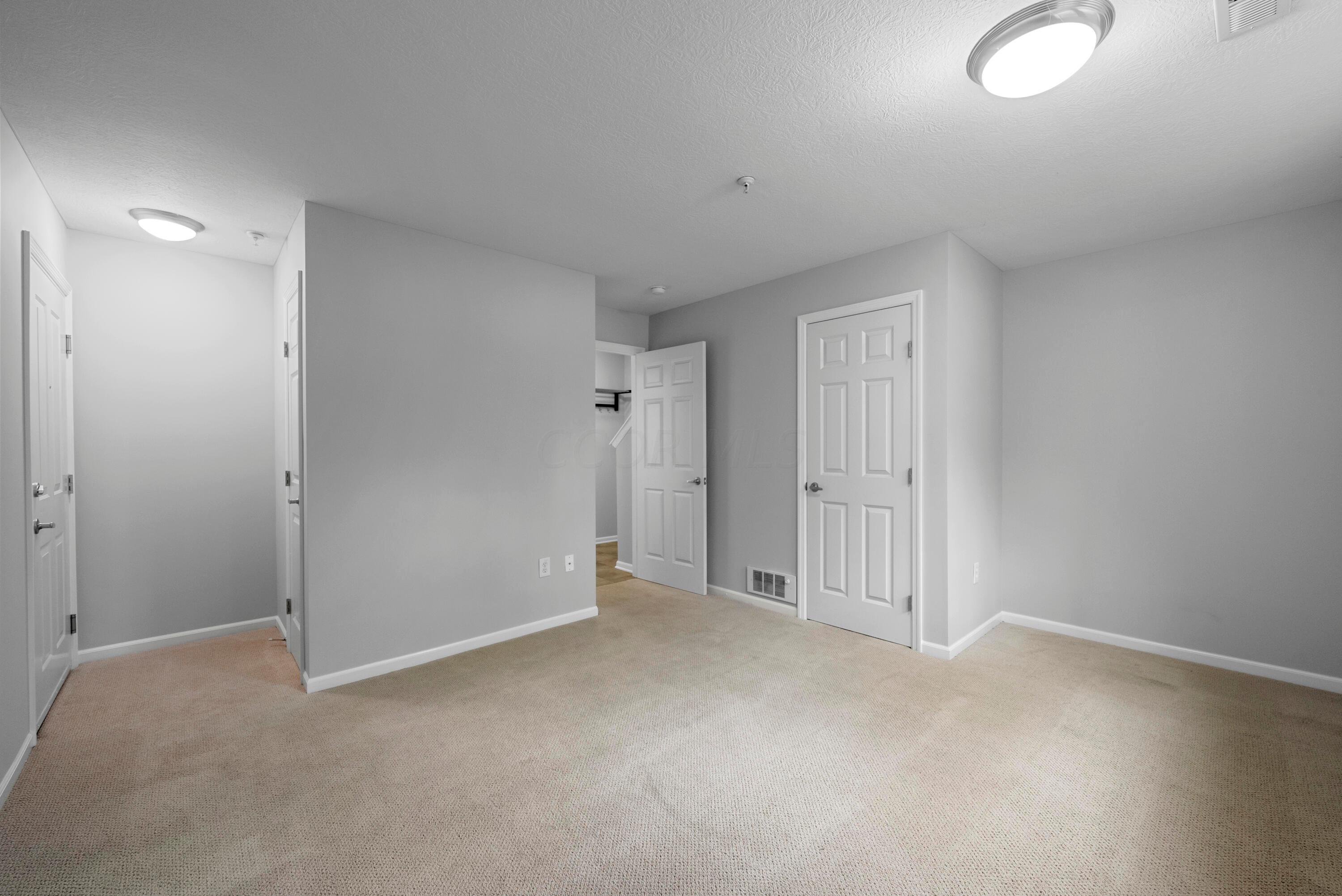123 E Noble Street, 1 Property Photo 28
