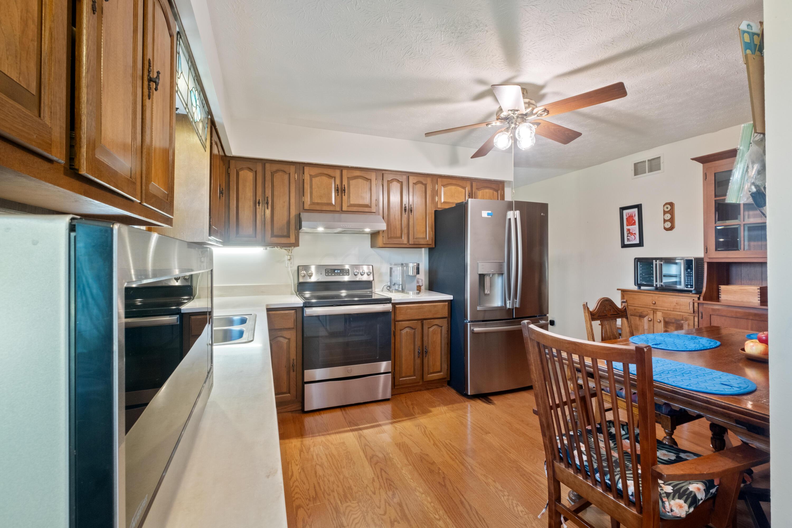 9148 Crottinger Road Property Photo 6