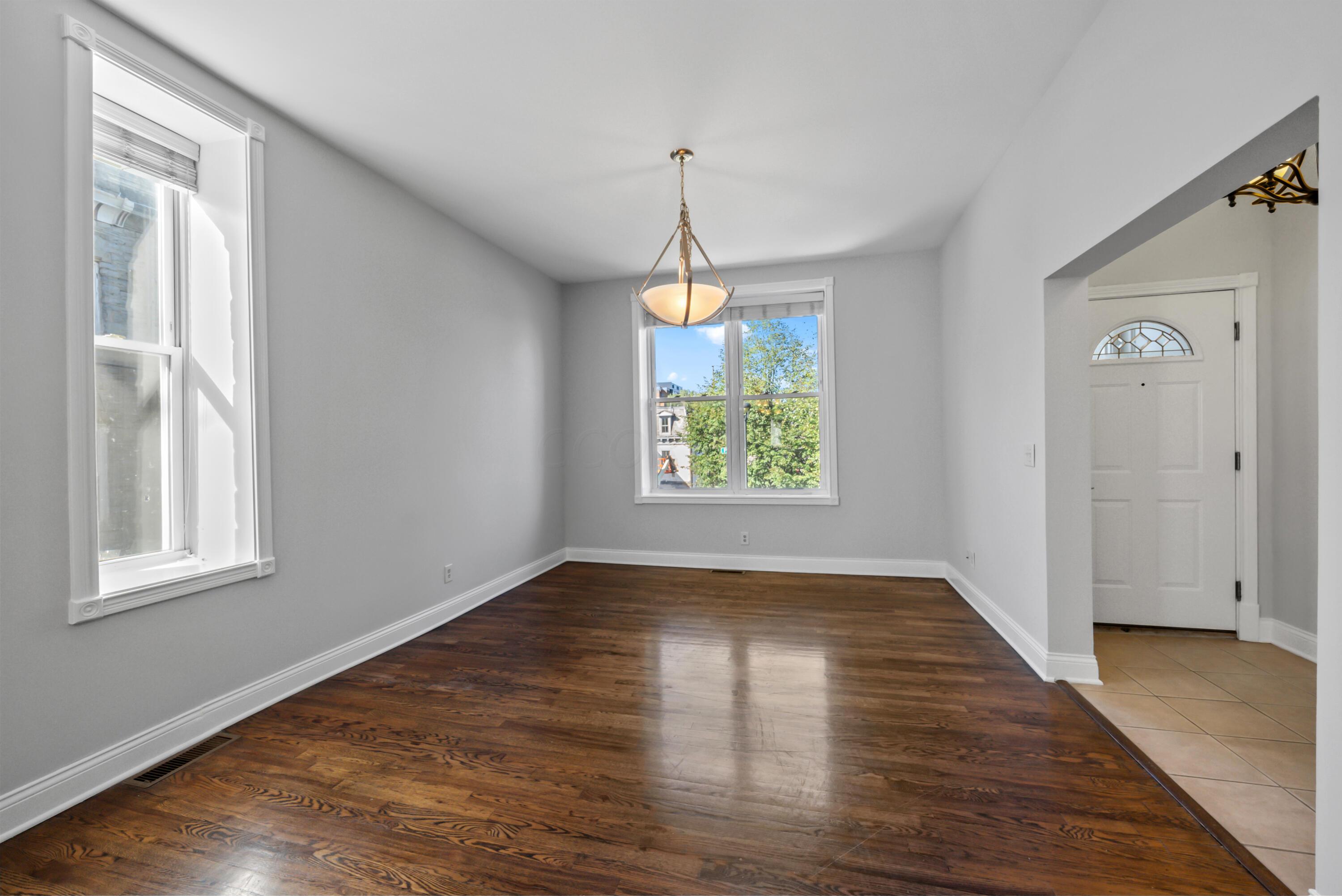 1 Park Place Property Photo 16