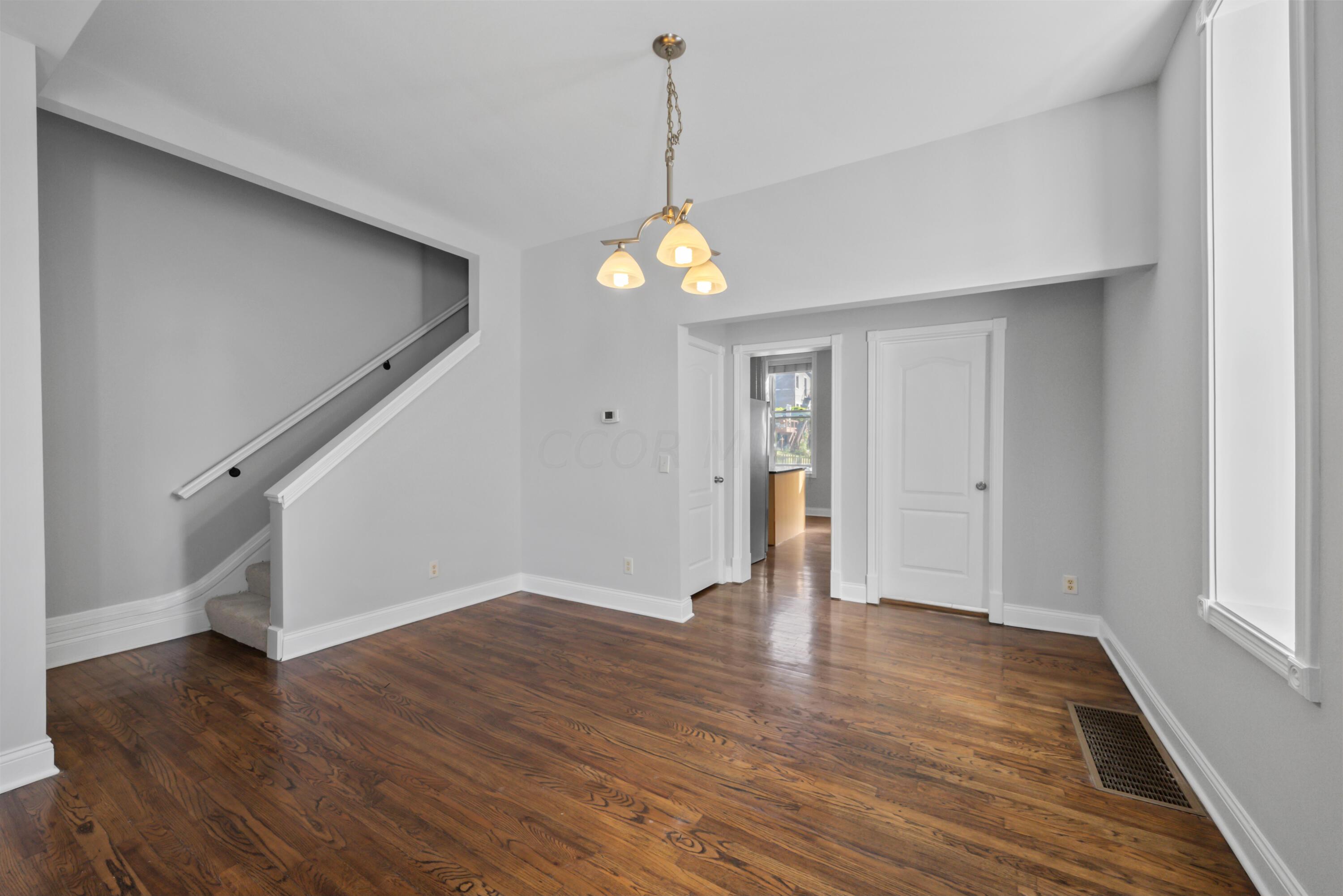 1 Park Place Property Photo 17