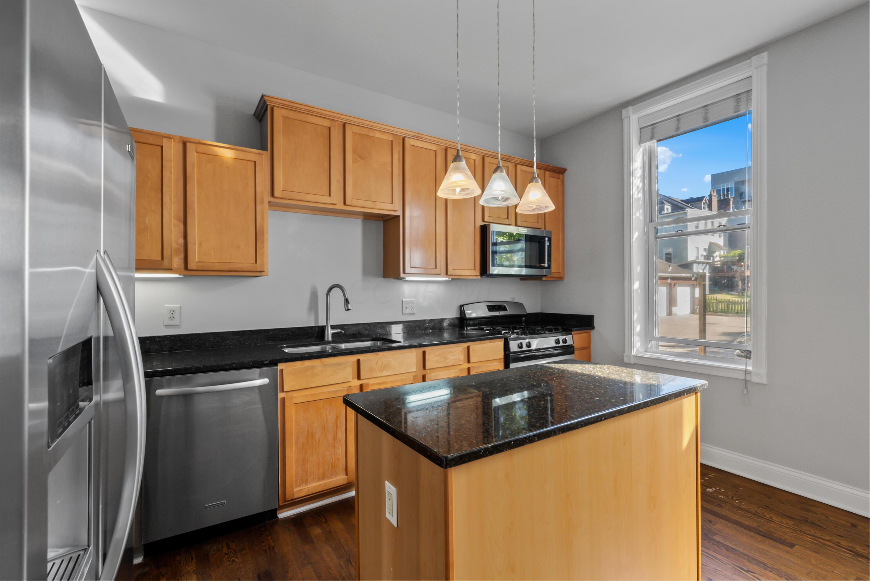 1 Park Place Property Photo 20