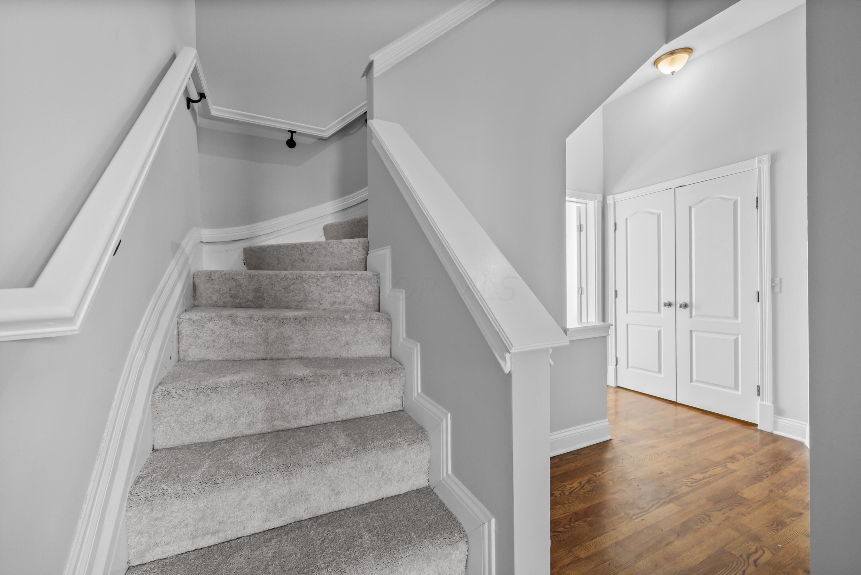 1 Park Place Property Photo 29