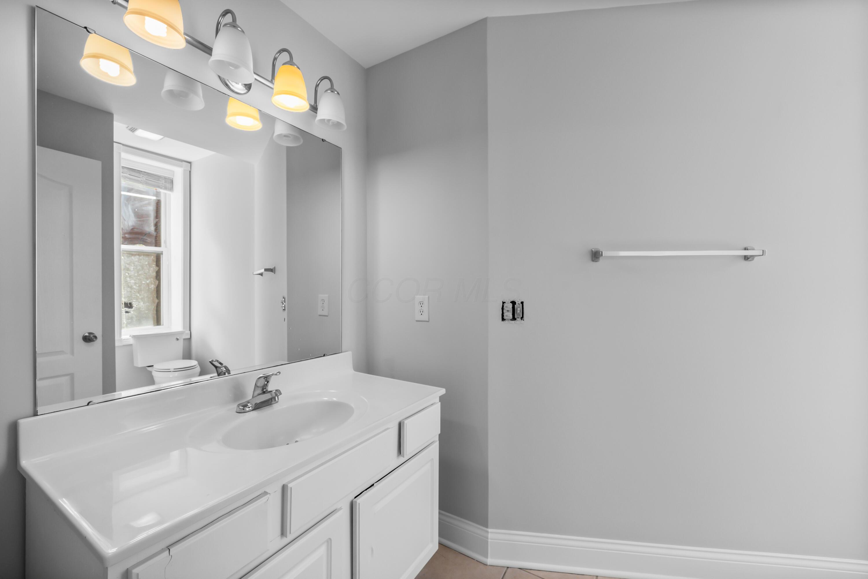 1 Park Place Property Photo 38