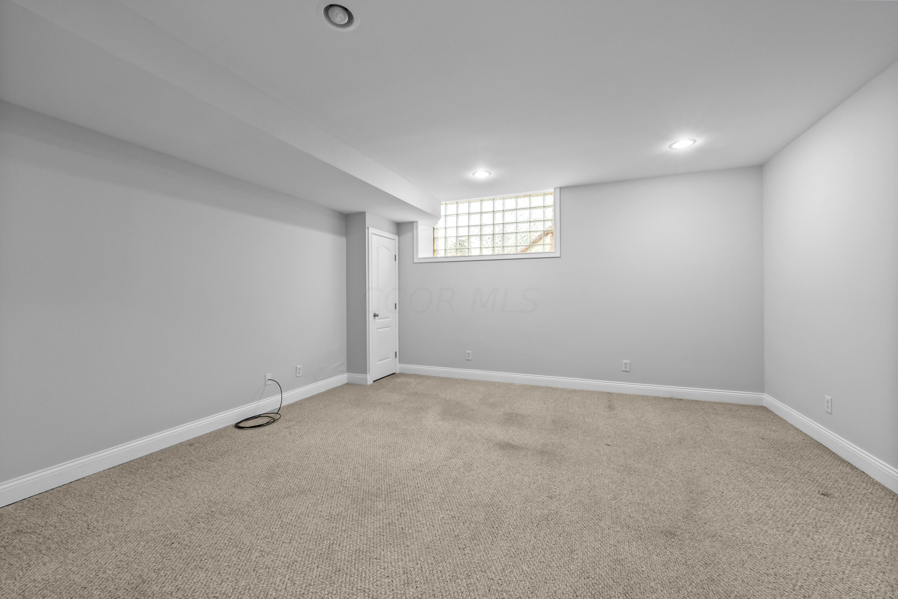 1 Park Place Property Photo 56