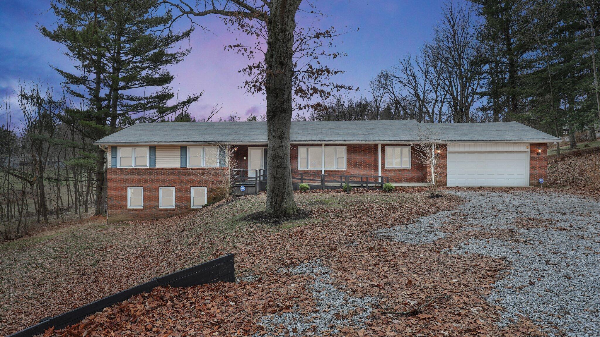 1101 Beechwood Drive NE Property Photo 1