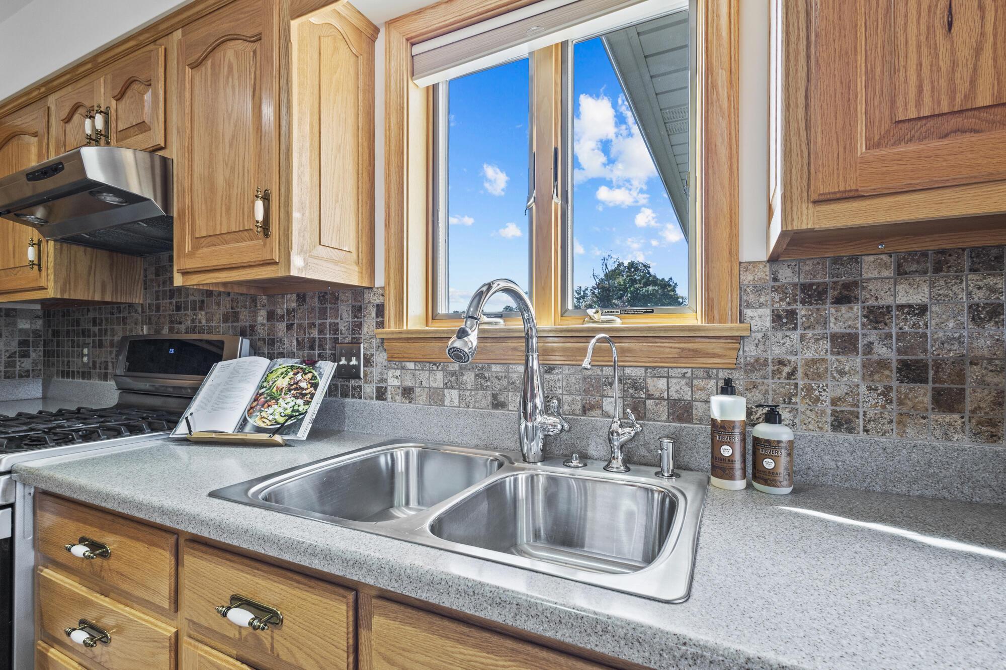 15159 Monroe Mills Road Property Photo 12