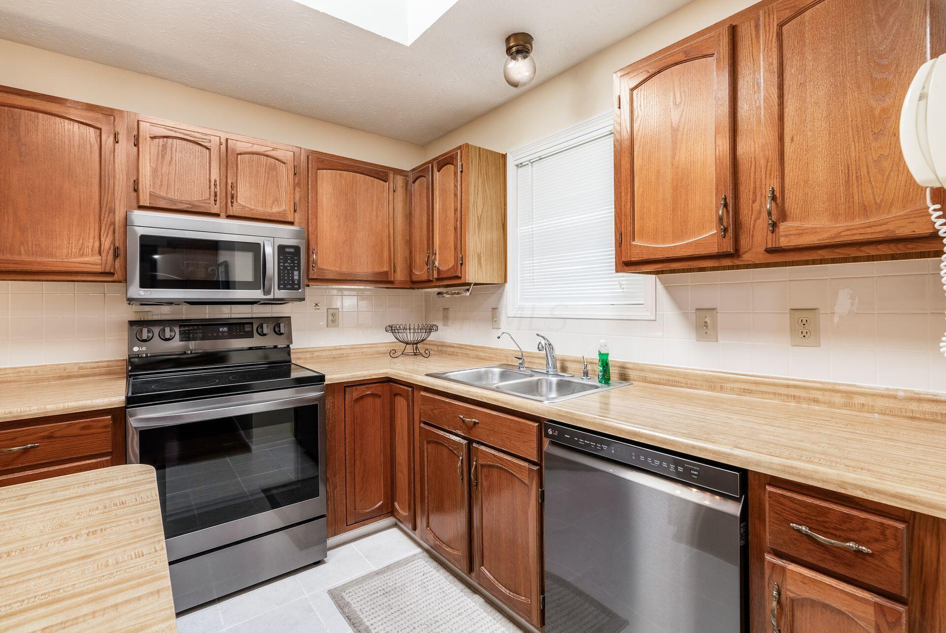 6278 Geyer Drive Property Photo 17