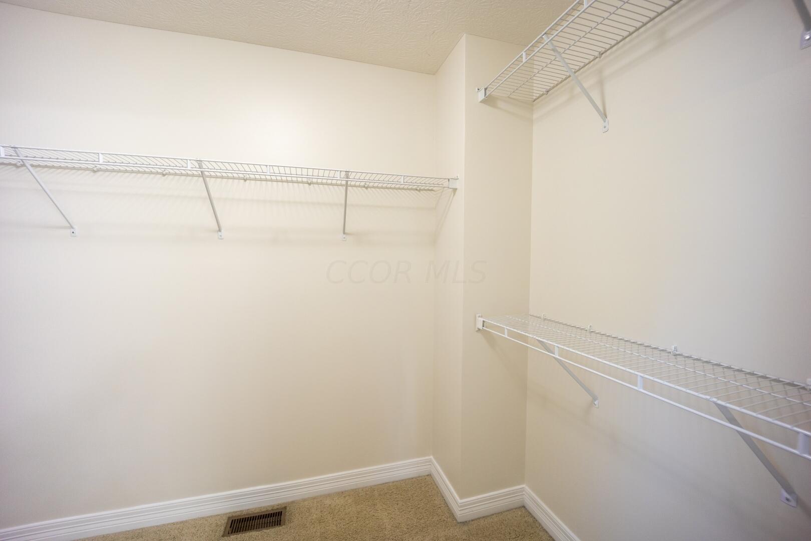 1685 Impatiens Way Property Photo 33