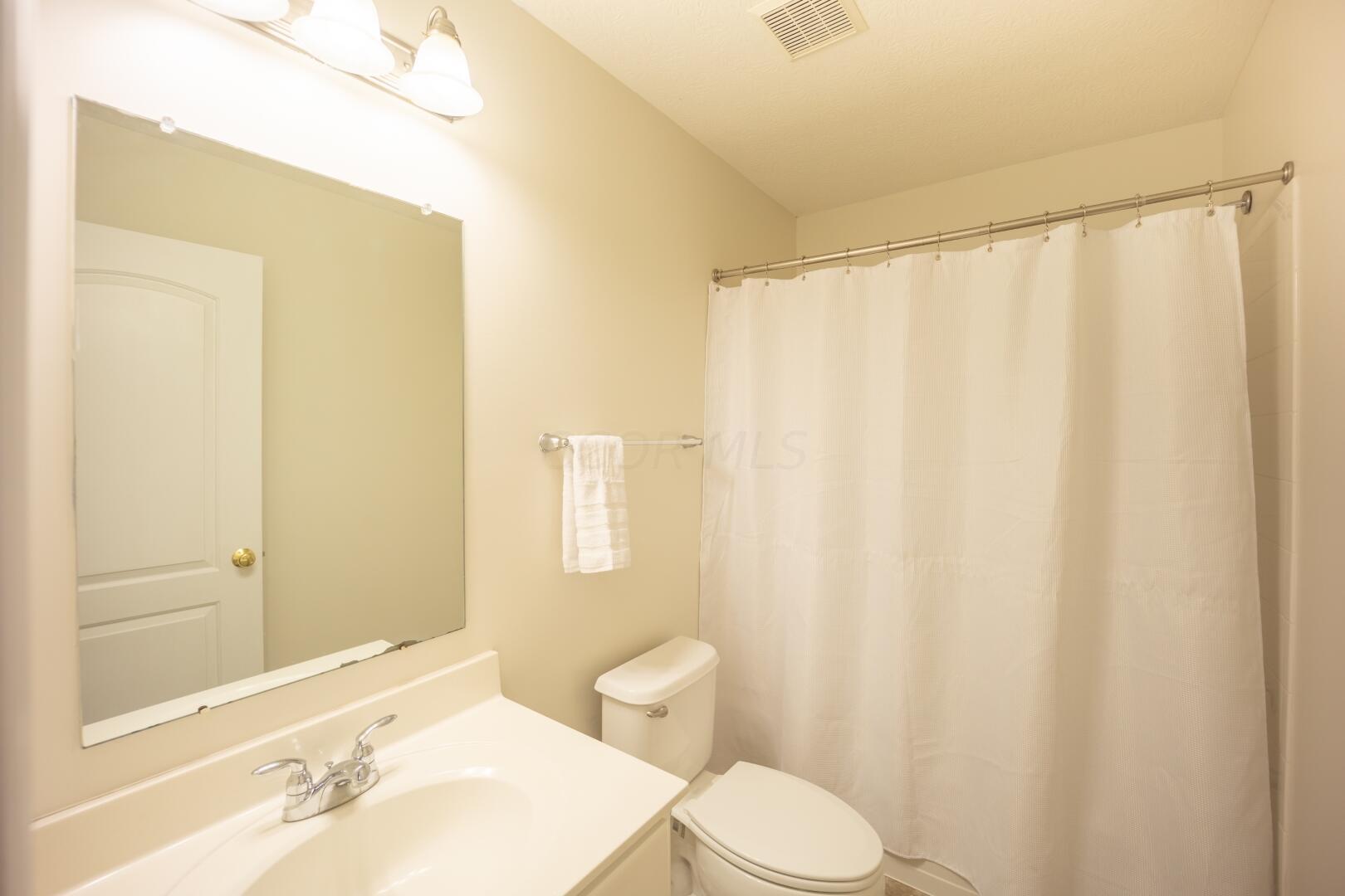 1685 Impatiens Way Property Photo 34