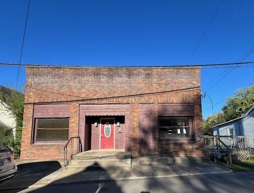 33 Sycamore Street Property Photo 1