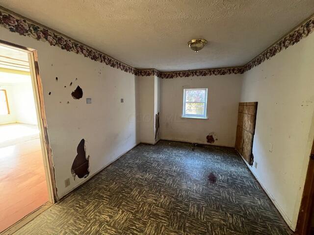 33 Sycamore Street Property Photo 6