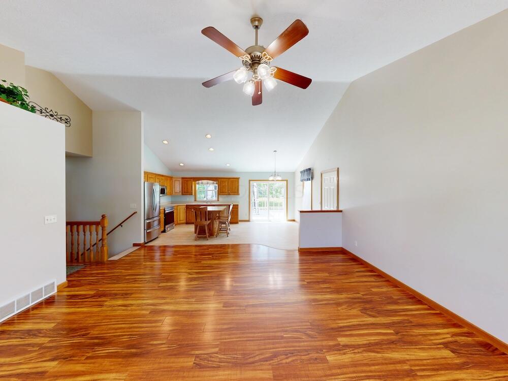 891 Fairway Drive Property Photo 6