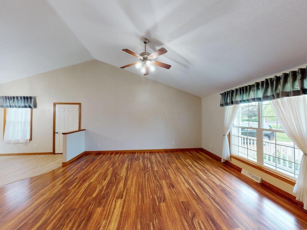 891 Fairway Drive Property Photo 8