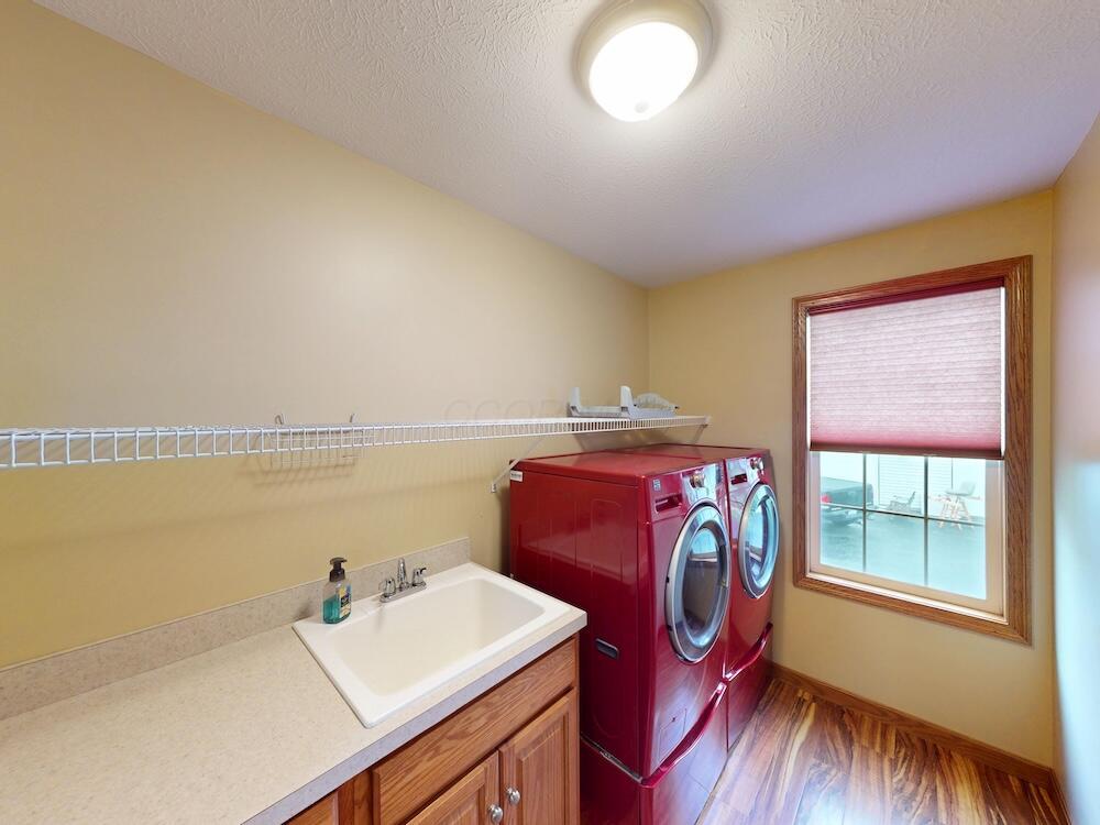 891 Fairway Drive Property Photo 28