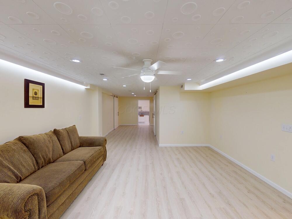 891 Fairway Drive Property Photo 33