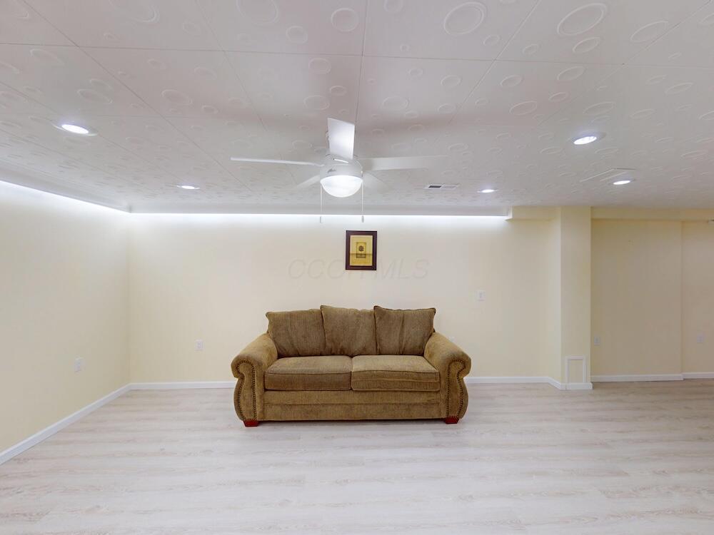 891 Fairway Drive Property Photo 36