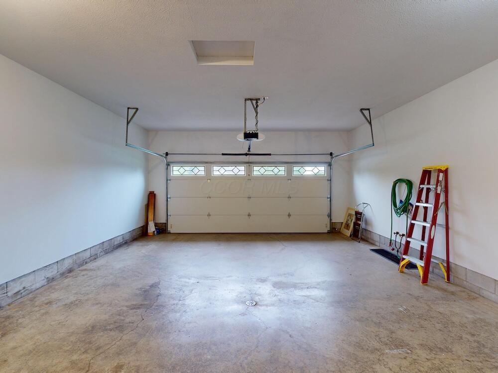 891 Fairway Drive Property Photo 37