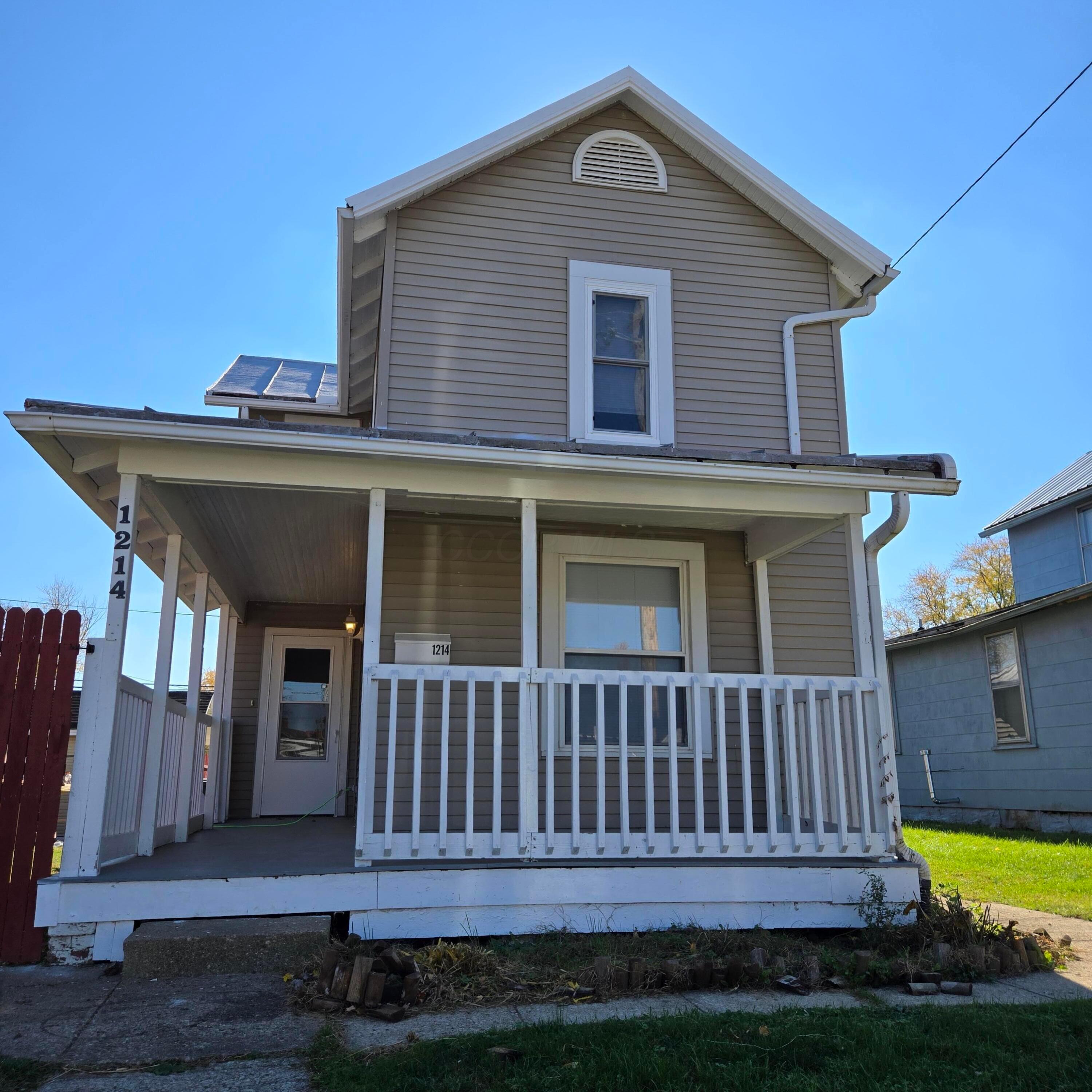 1214 W Mulberry Street Property Photo 1