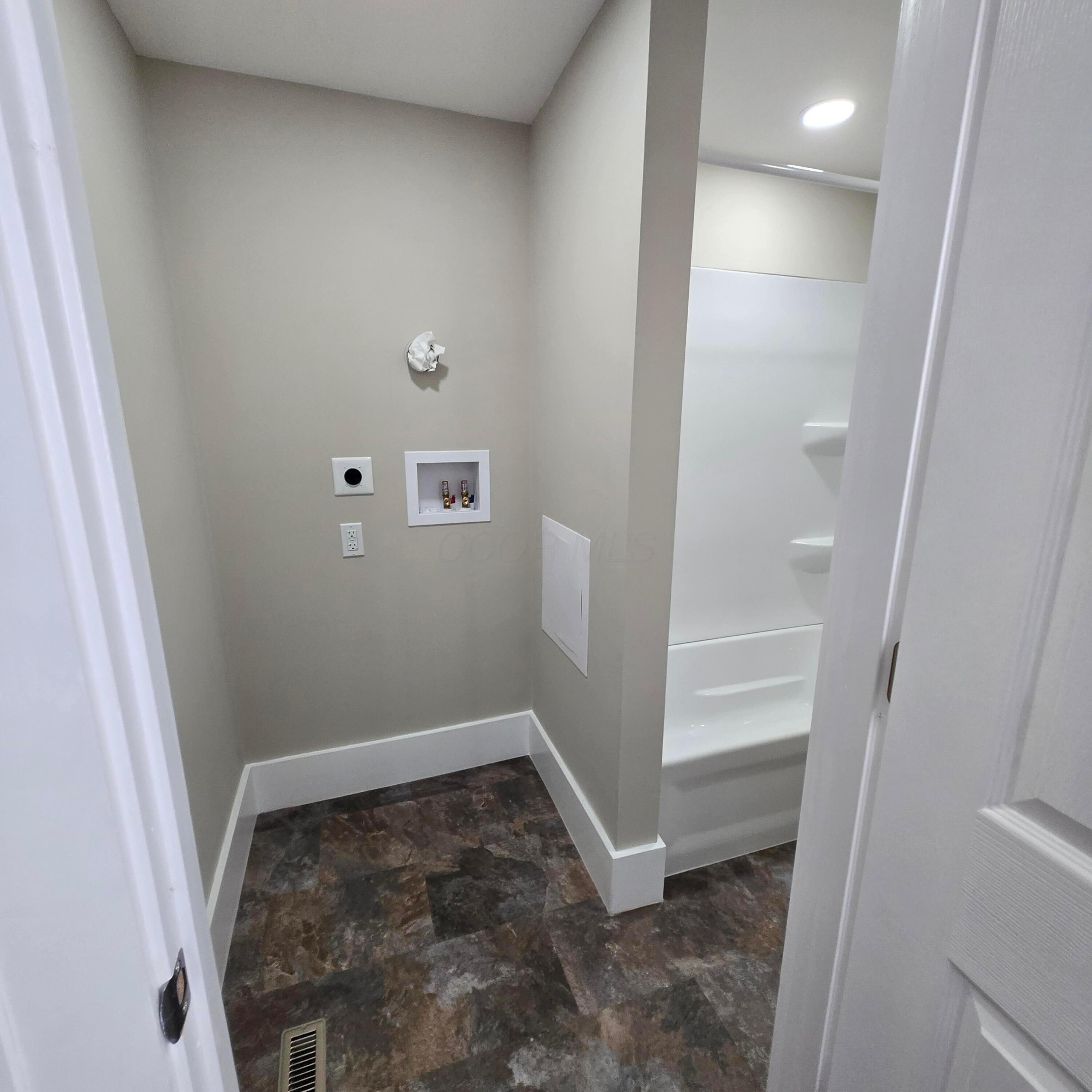 1214 W Mulberry Street Property Photo 6