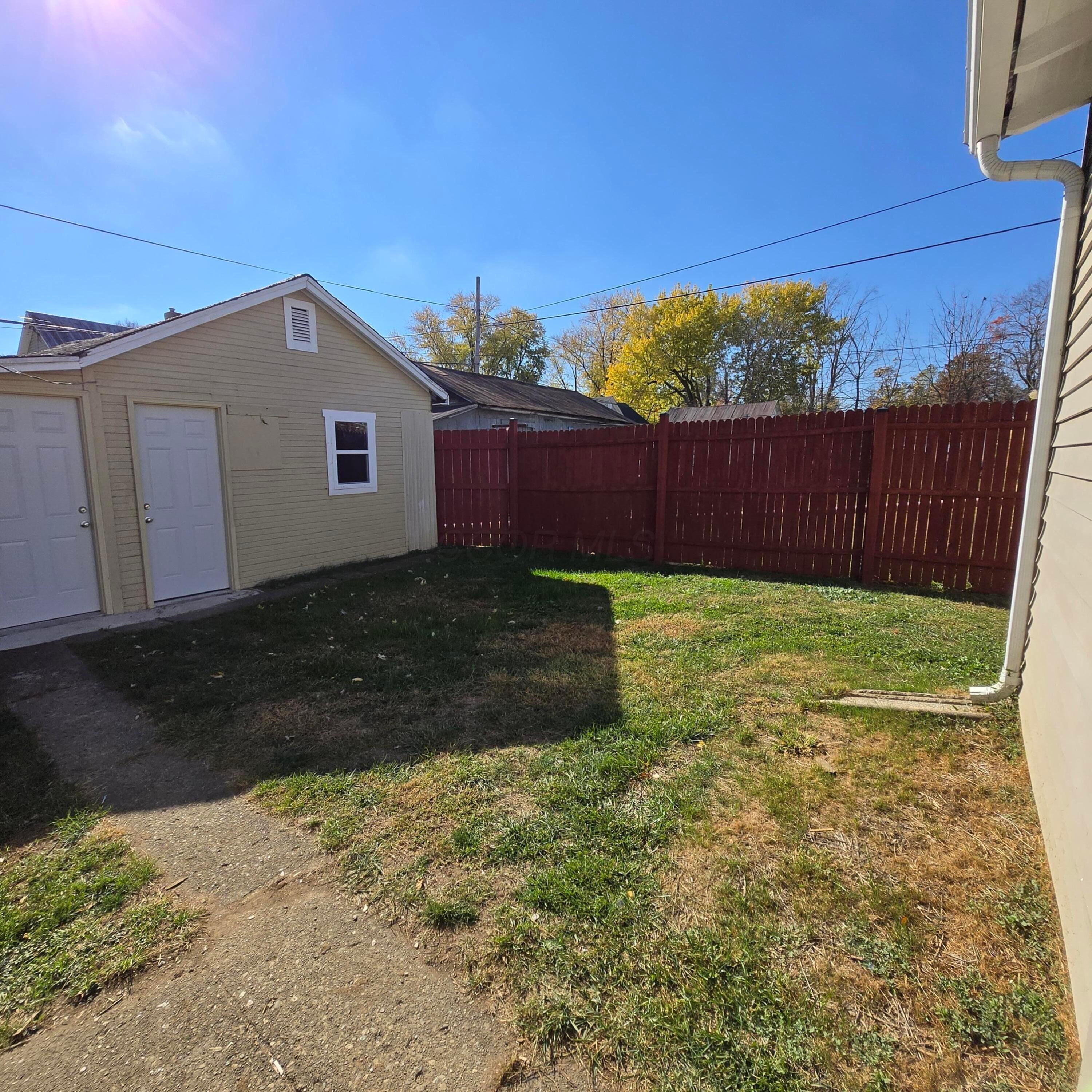 1214 W Mulberry Street Property Photo 14
