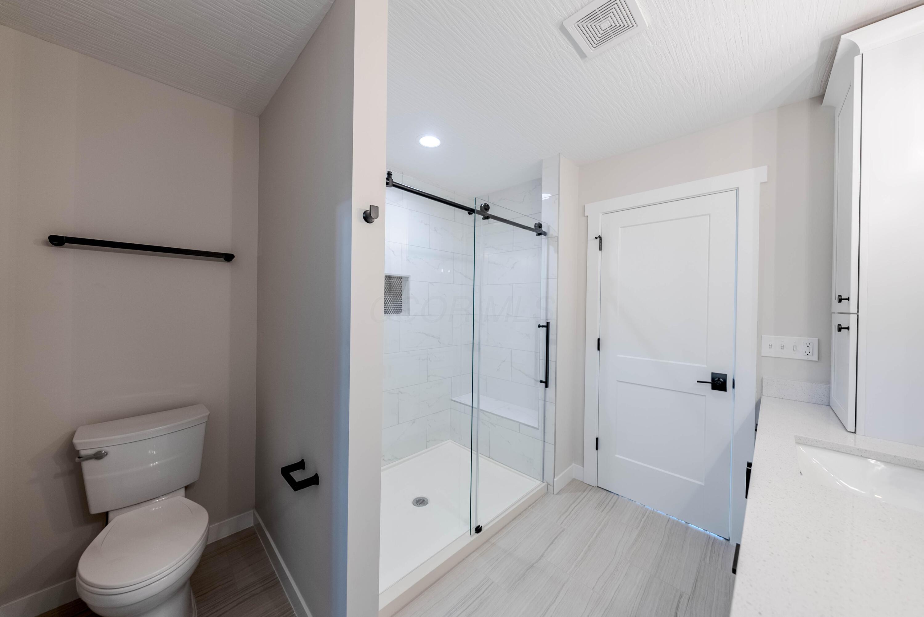 810 Oakwood Avenue Property Photo 34