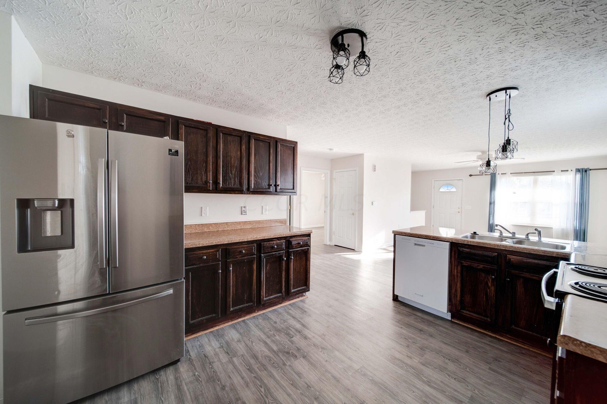 1109 Fairwood Avenue Property Photo 4