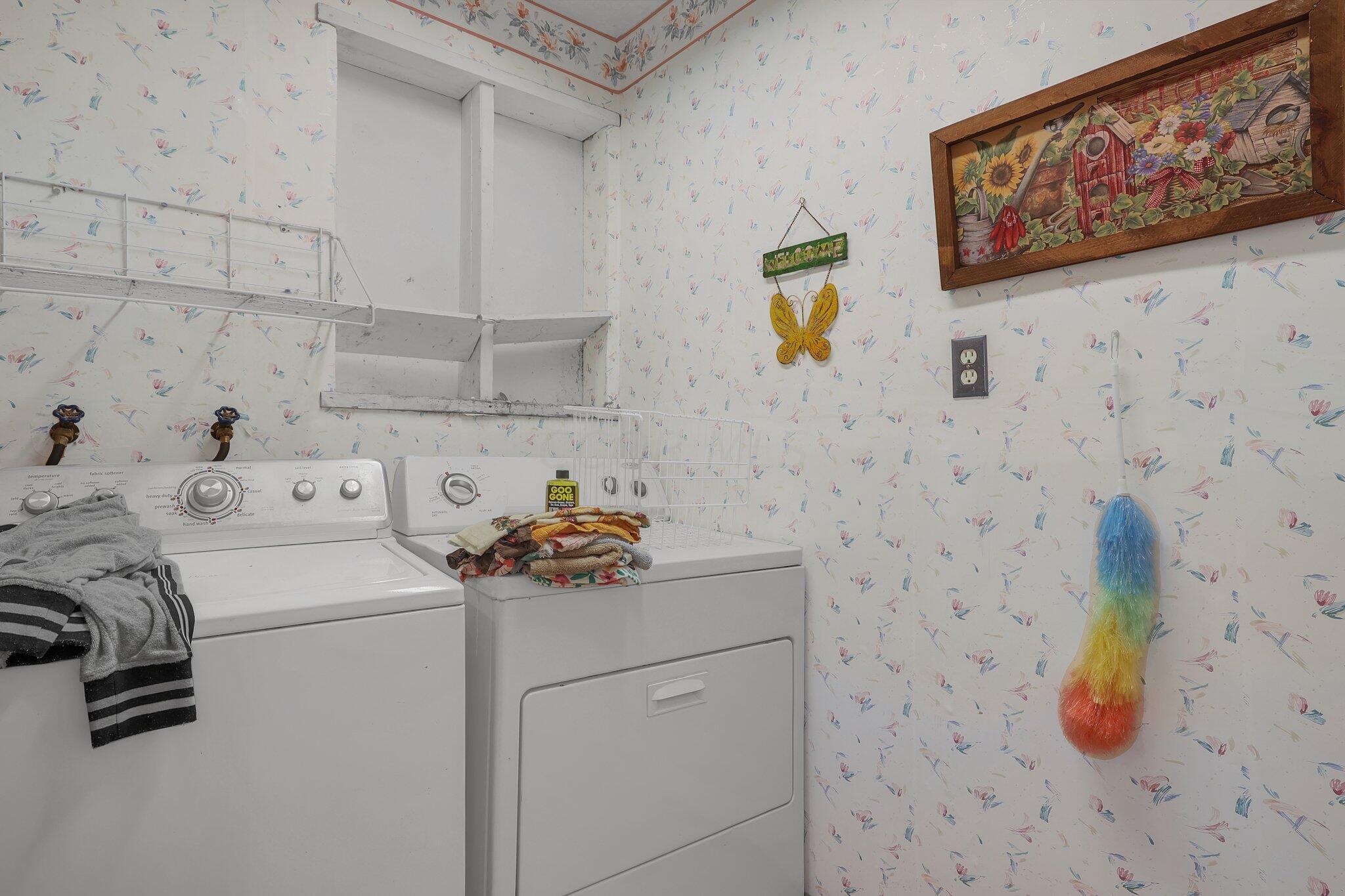 244 Locust Street Property Photo 15