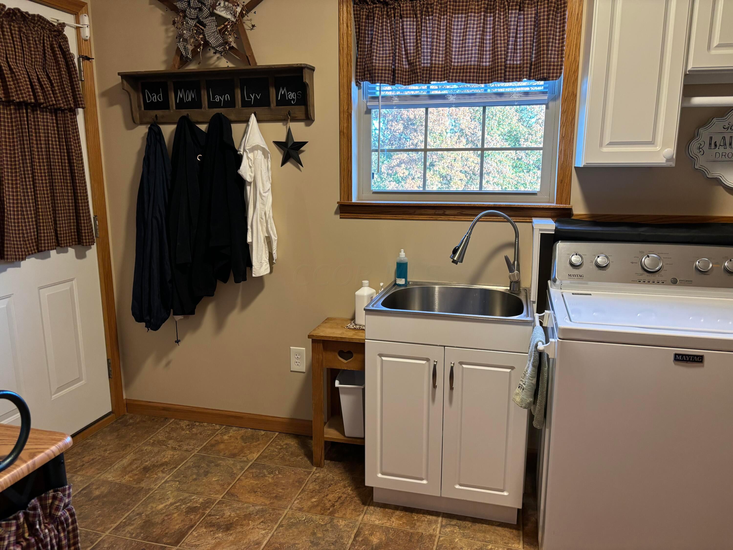 1665 Township Road 312 Se Property Photo 27