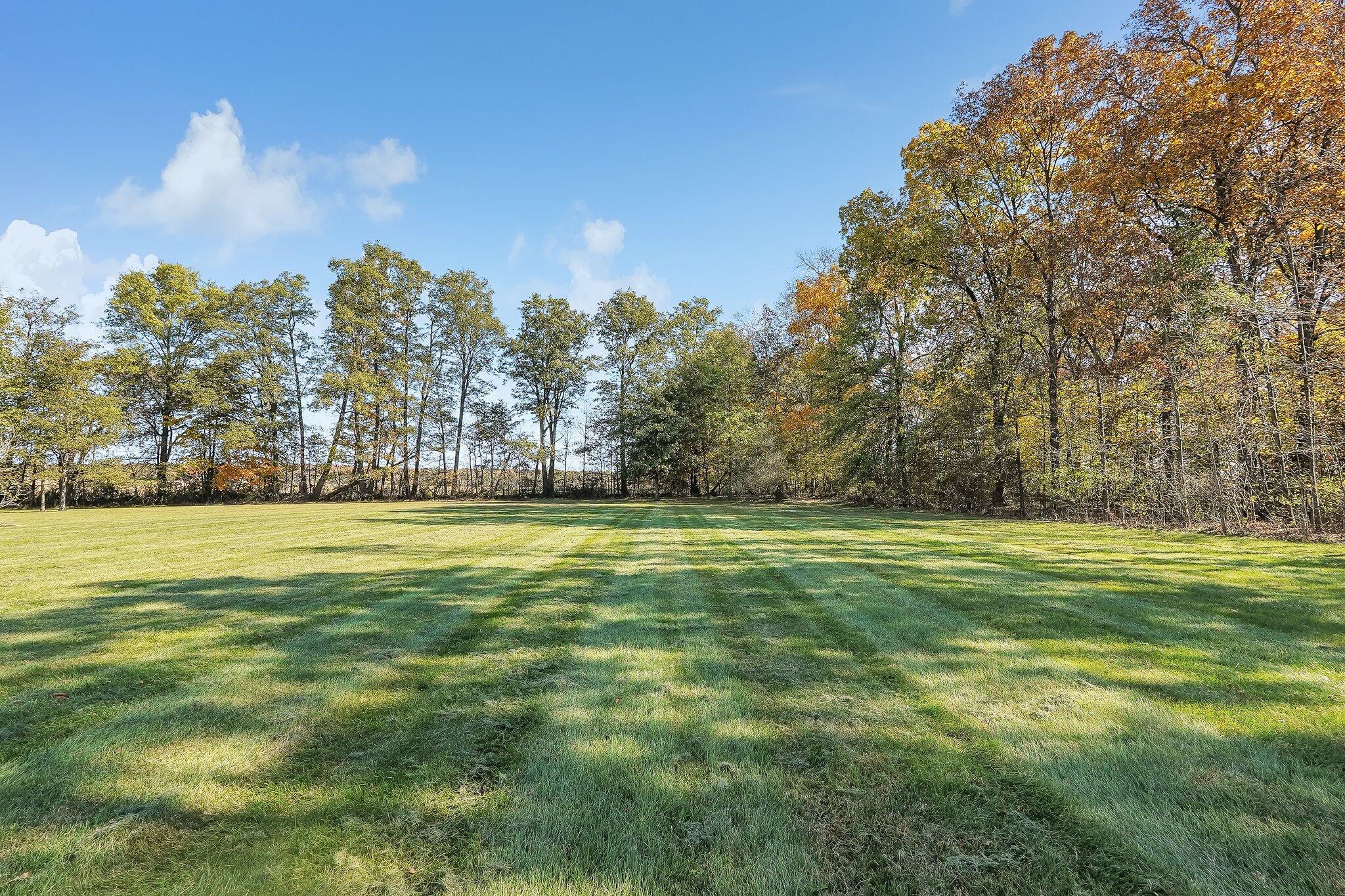 16343 Hunters Run Property Photo 39