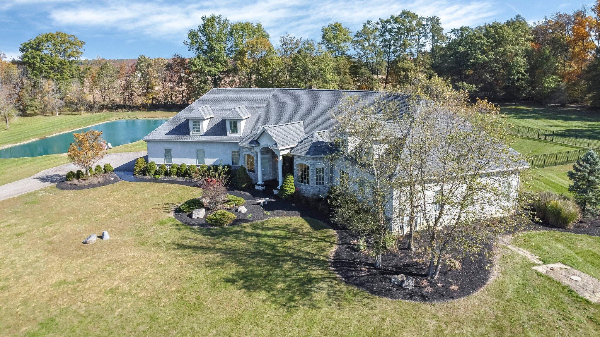16343 Hunters Run Property Photo 52